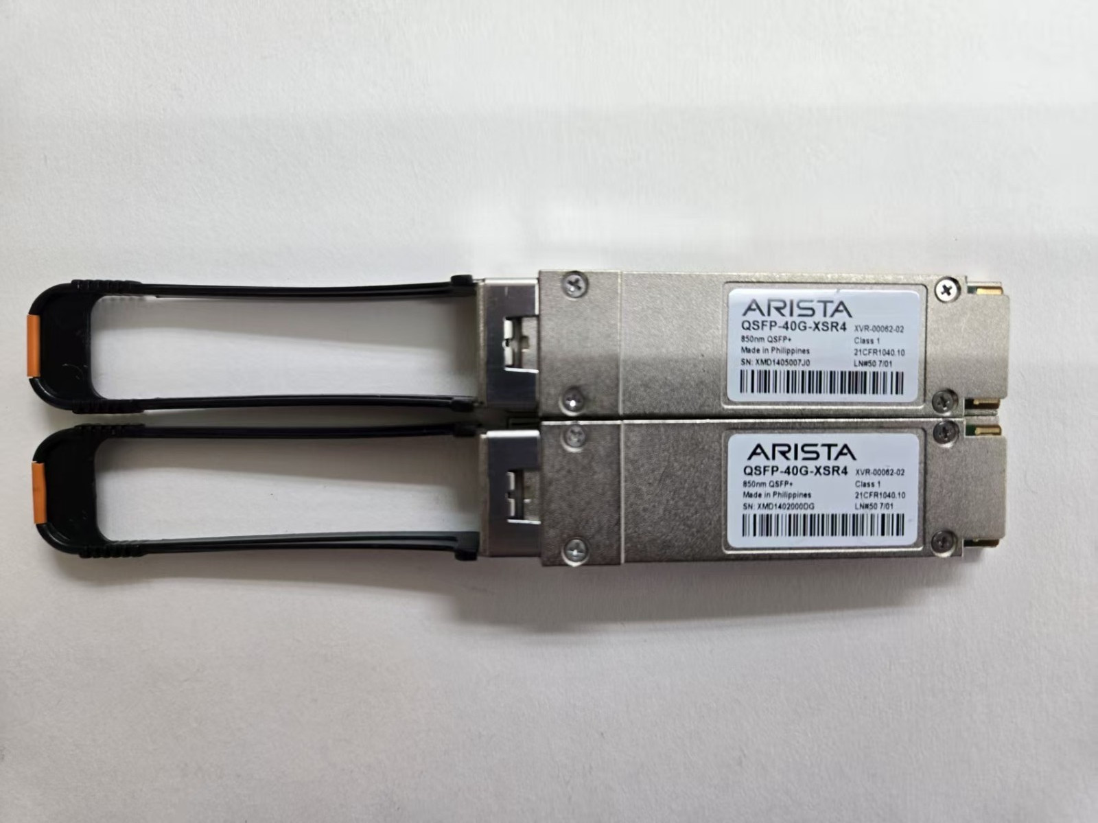 1PC ARISTA QSFP-40G-XSR4 XVR-00062-02 QSFP+ 40GBASE 850nm 300m transceivers