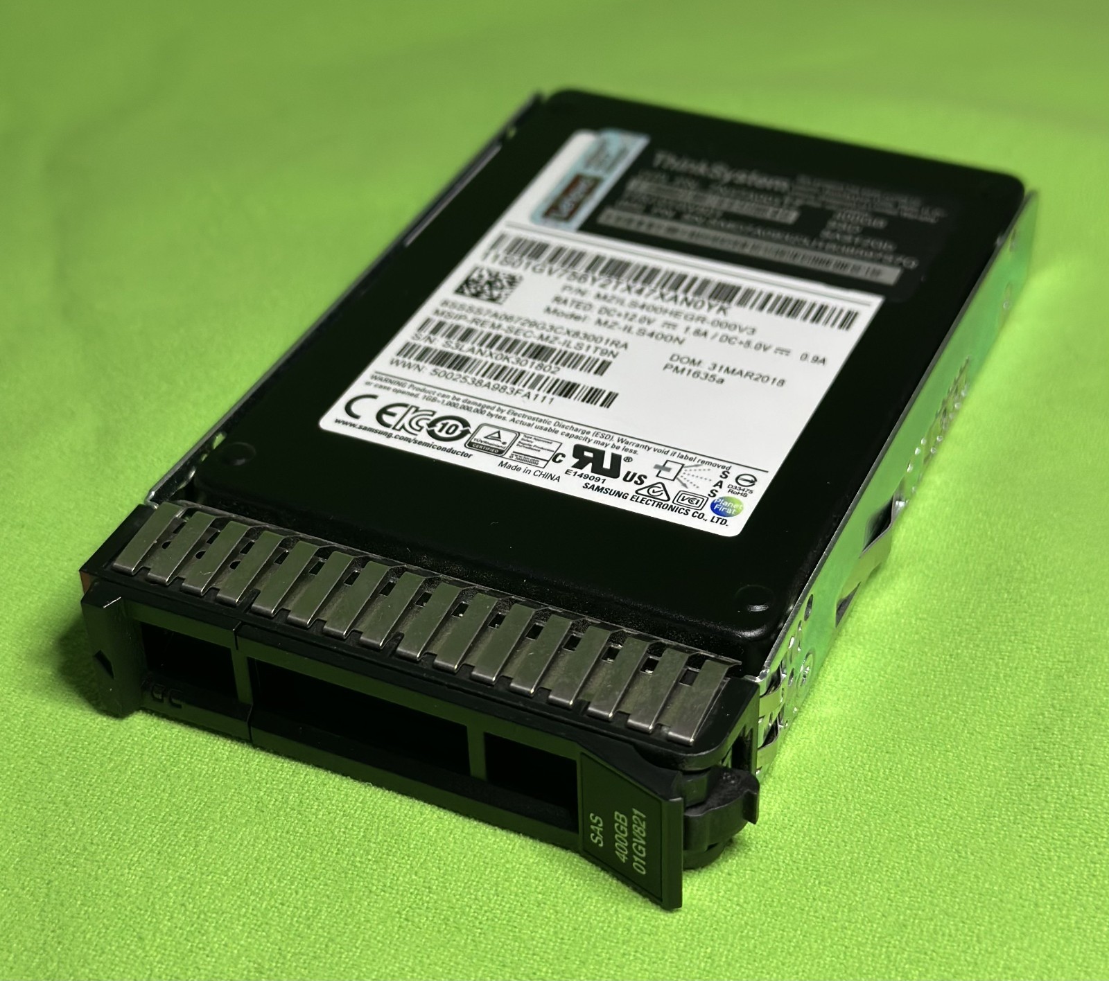 LENOVO THINKSYSTEM SAMSUNG PM1635A 400GB ENTERPRISE SSD MZ-ILS400N 7N47A00117