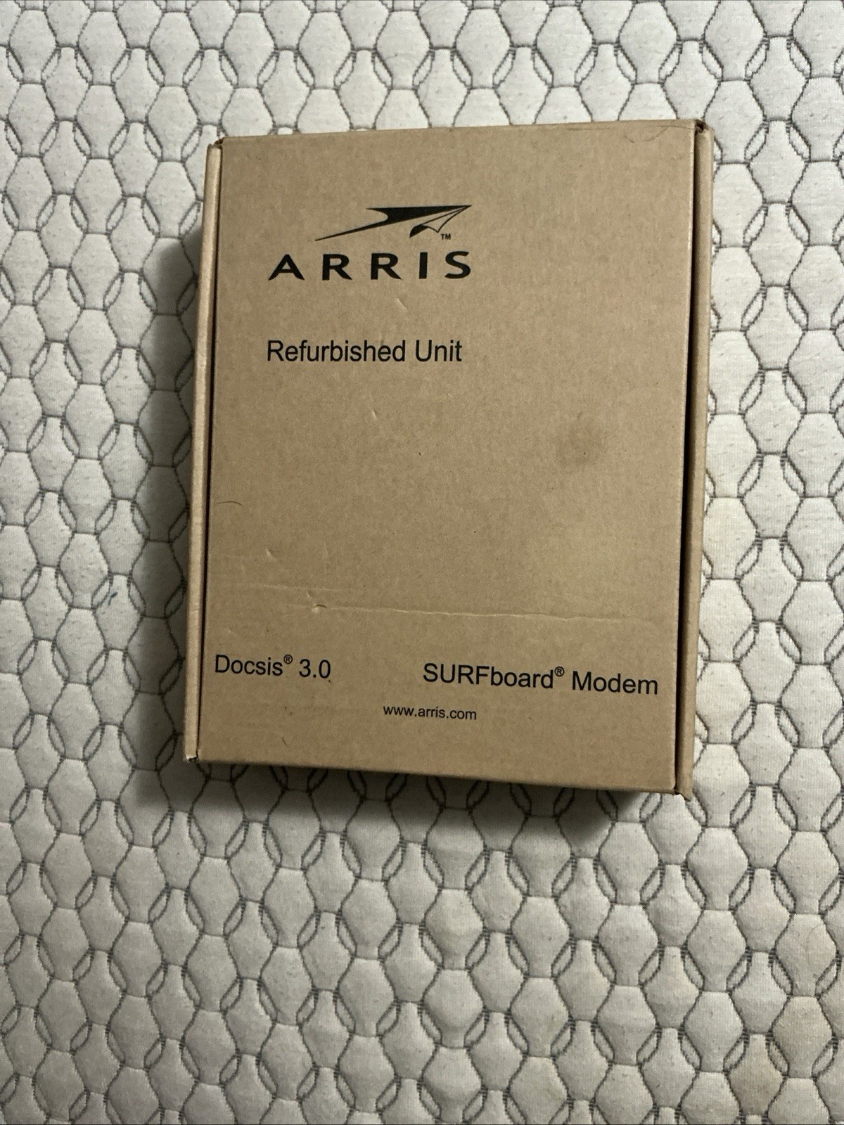 ARRIS / Motorola SurfBoard SB6141 DOCSIS 3.0 Cable Modem w/ Power Supply. Refurb