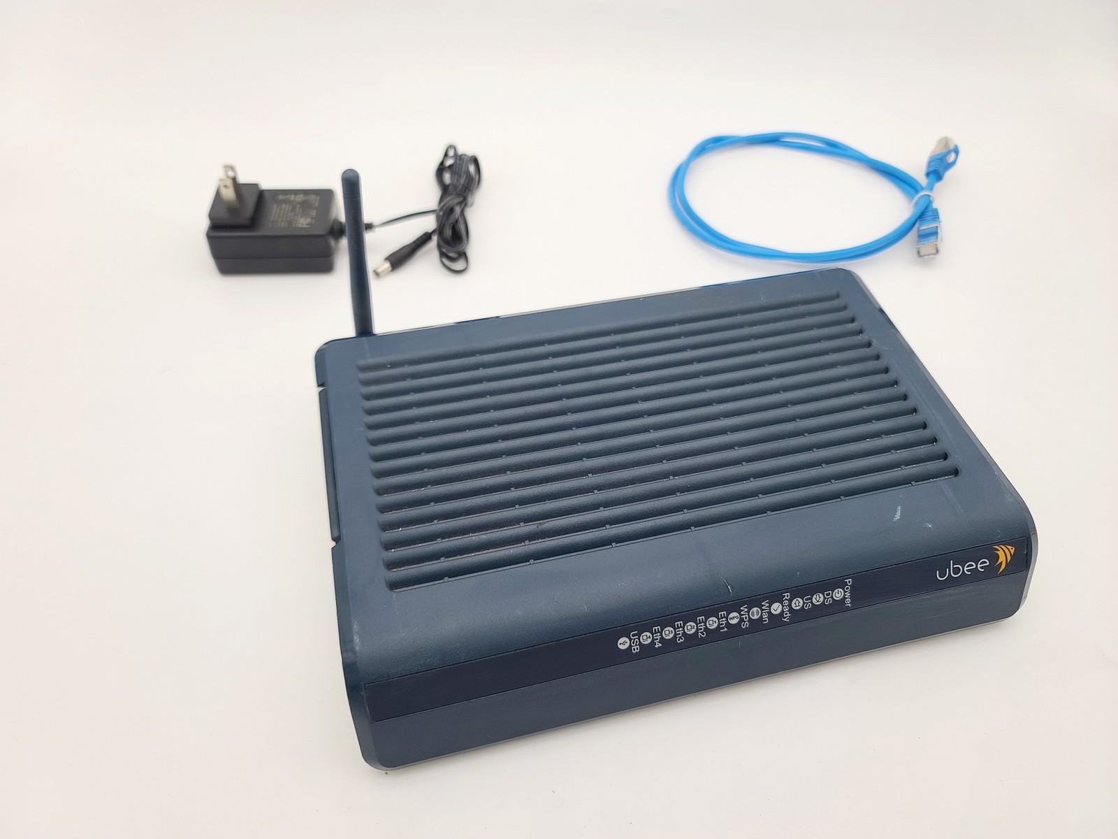 UBEE DDW3611 WIRELESS MODEM GATEWAY DUAL-STREAM N MODEM ROUTER W CABLE BUNDLE