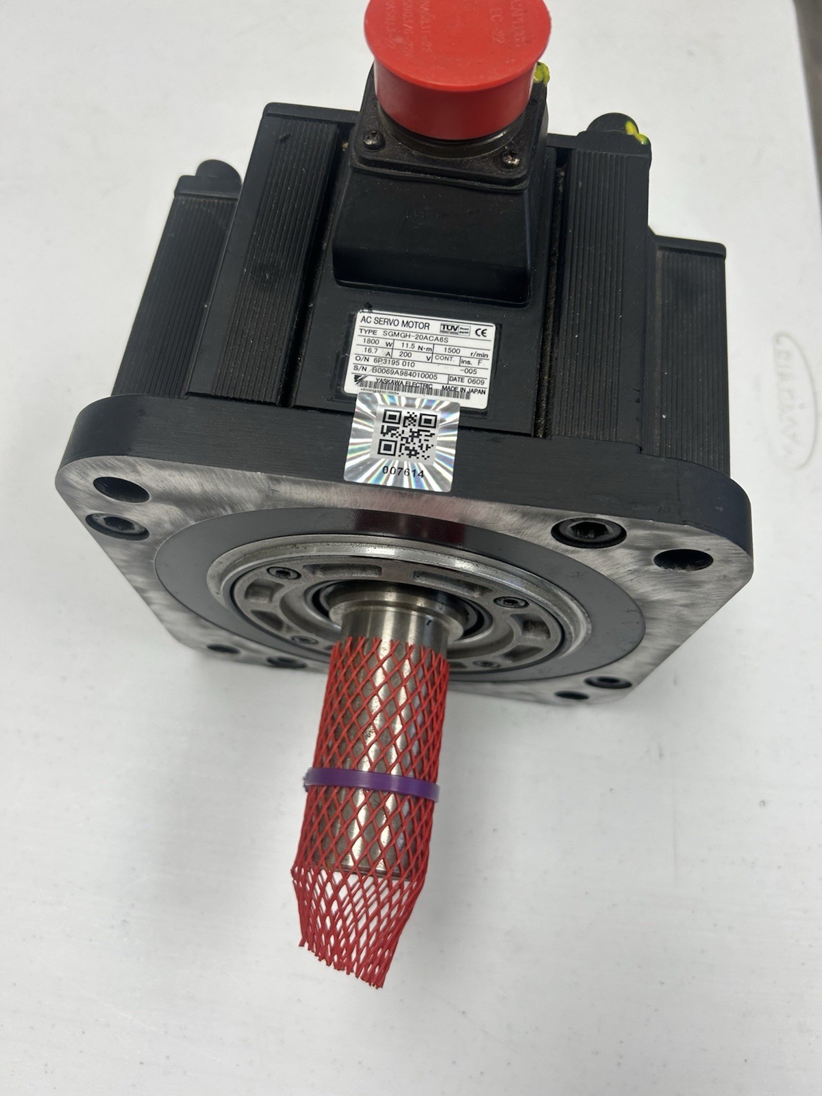 Yaskawa SGMGH-20ACA6S AC Servo Motor Industrial CNC Excellent Condition