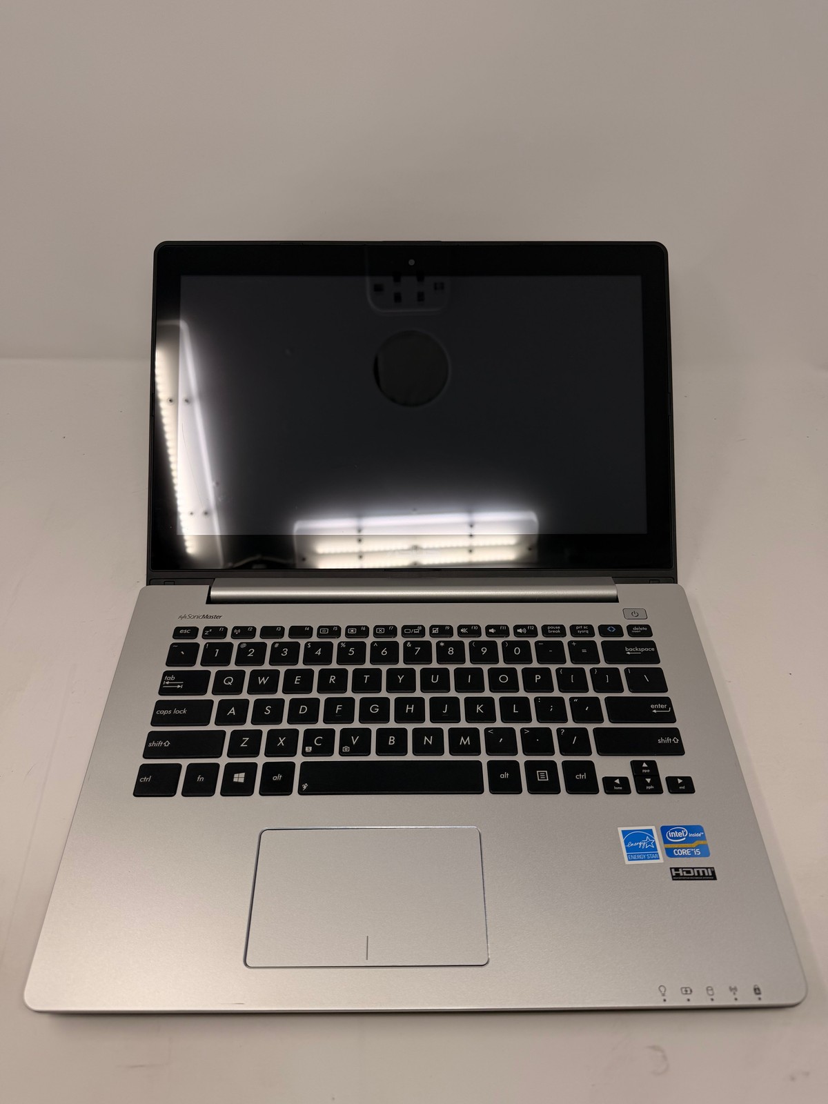 ASUS VivoBook S300CA i5-3337U 4GB Touch Intel 3rd Gen Core No HD None