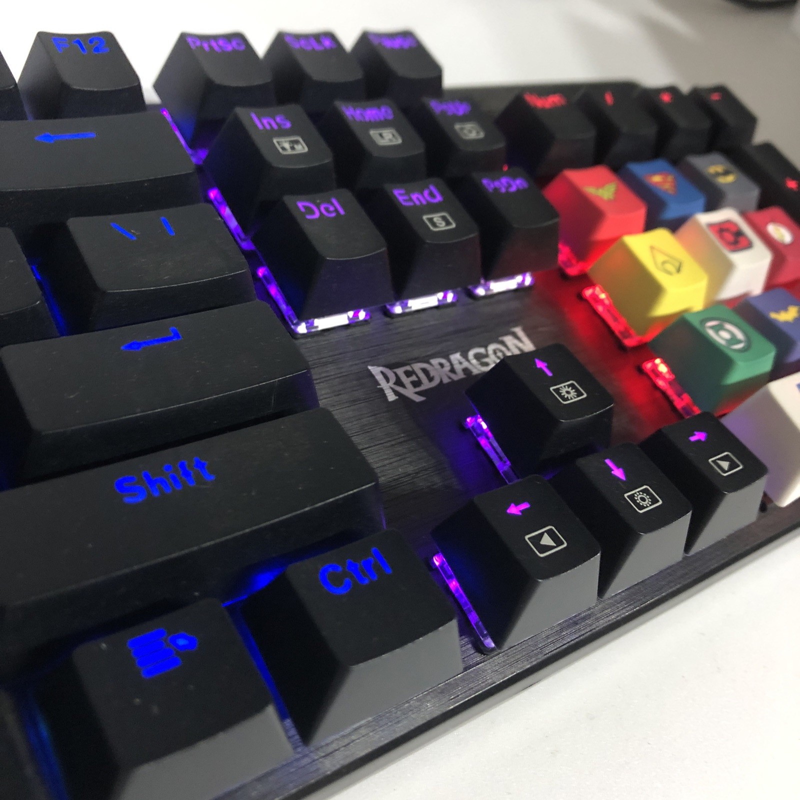 Illuminated USB Gaming Keyboard - Redragon Sindri K671 - w DC Universe Game keys