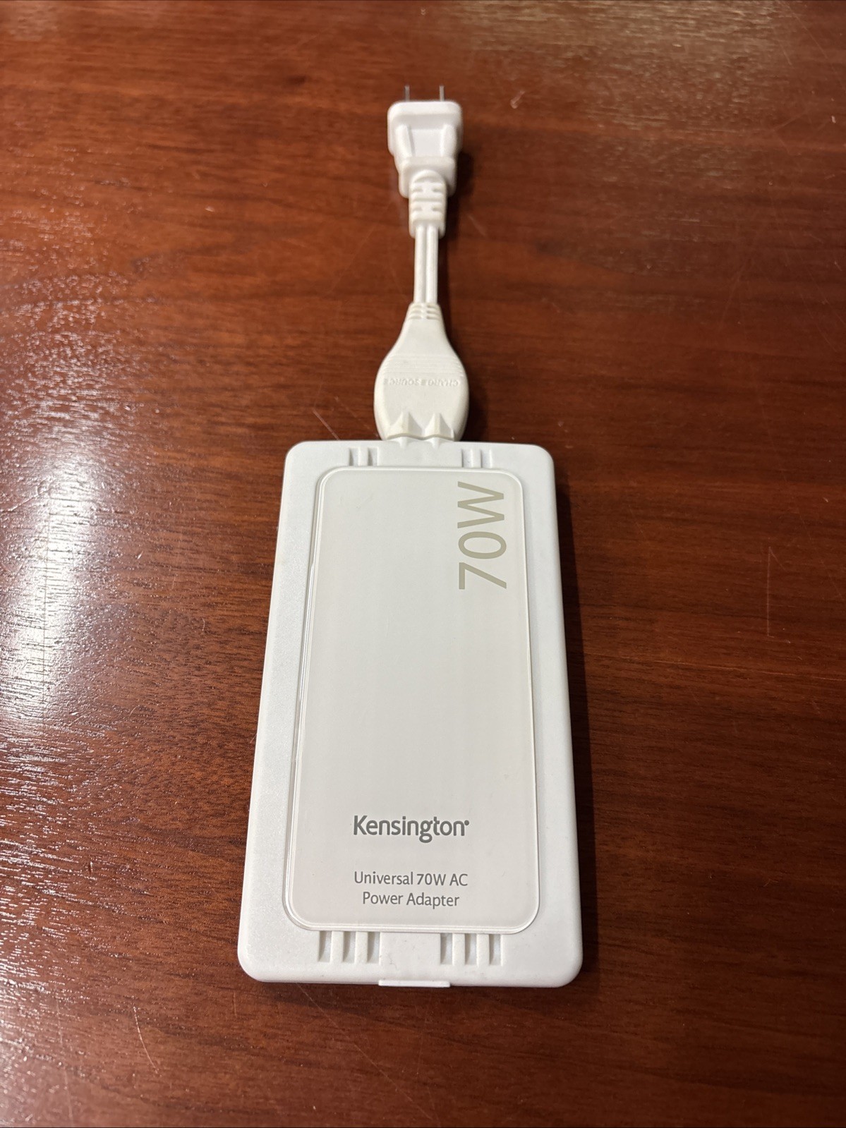 Kensington 70w AC/DC Power Adapter Model #33193