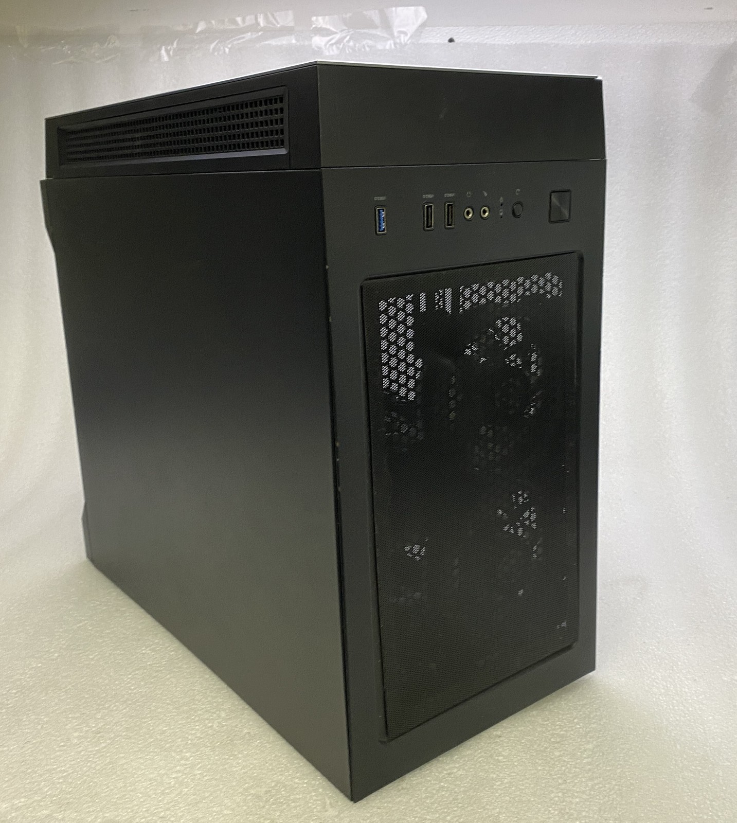 ASUS PRIME Z270-A Core i7-7700 3.6GHz 16GB RAM 2TB HDD AMD NO OS Fair