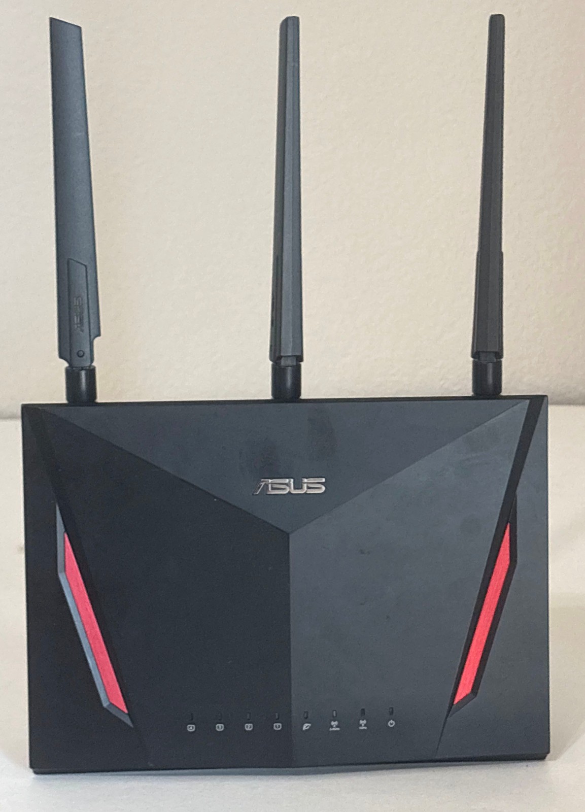ASUS AC2900 WiFi Gaming Router (RT-AC86U) bundle with power supply