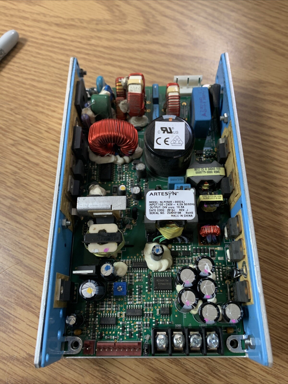 Artesyn NLP250R-96S24J 100-240V 4A 24V 10.5A 24VDC Power Supply See Pics