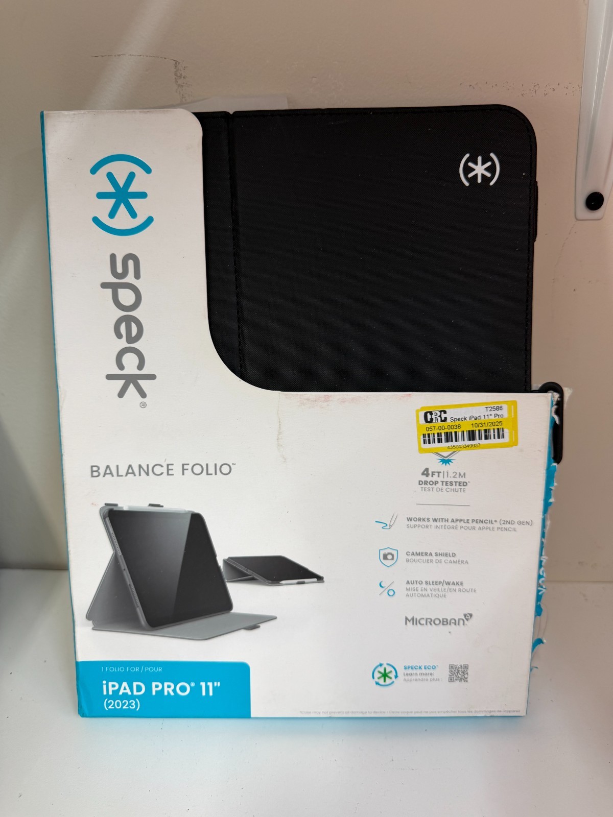 Speck iPad pro 11" Case fast shipping.. brand new
