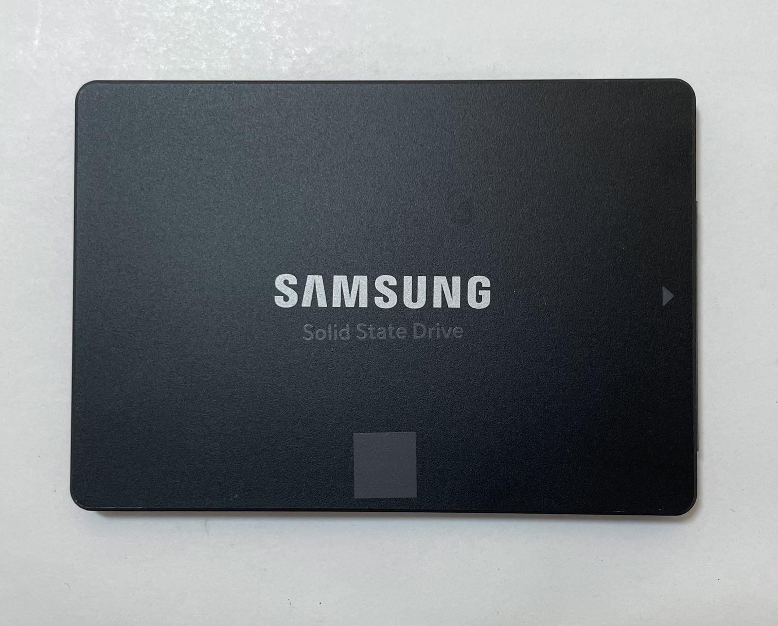 SAMSUNG 870 EVO MZ-77E1T0 2.5" 1TB SATA Internal Solid State Drive