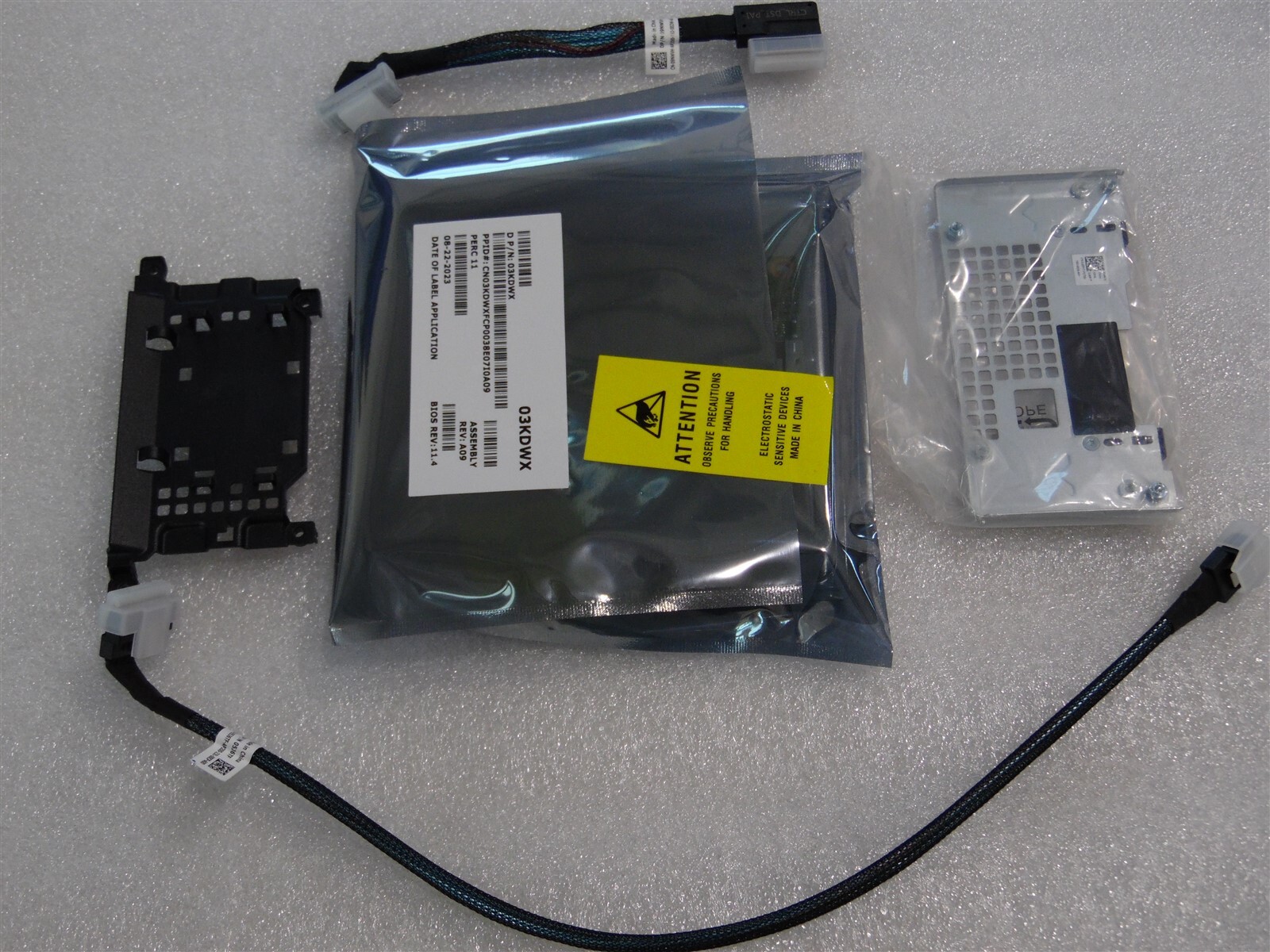 DELL POWEREDGE R650XS 10 BAY SERVER H755 PERC RAID 3KDWX 51P7W 9NWVH CABLE KIT