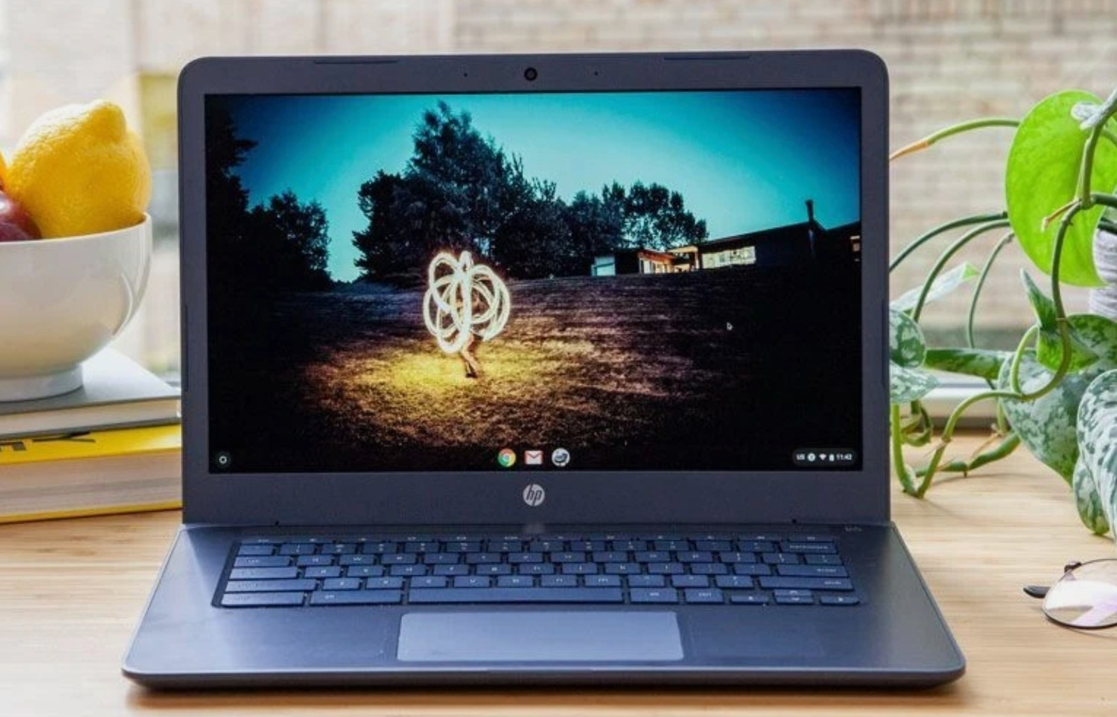 HP 14 G5 14" inch Intel Celeron 1.1GHz 4GB RAM 32GB SSD Chromebook (14-ca061dx)