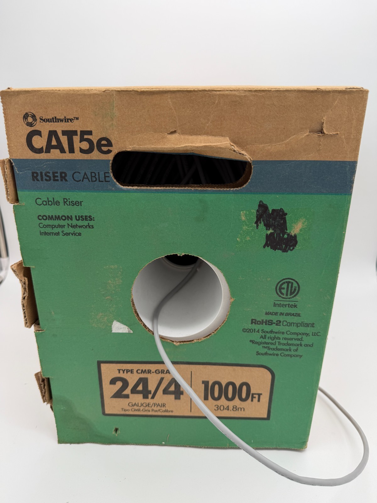 Southwire  Gray 24/4 Solid CU CAT5e  (Riser) Data Cable OPEN BOX 476 Feet