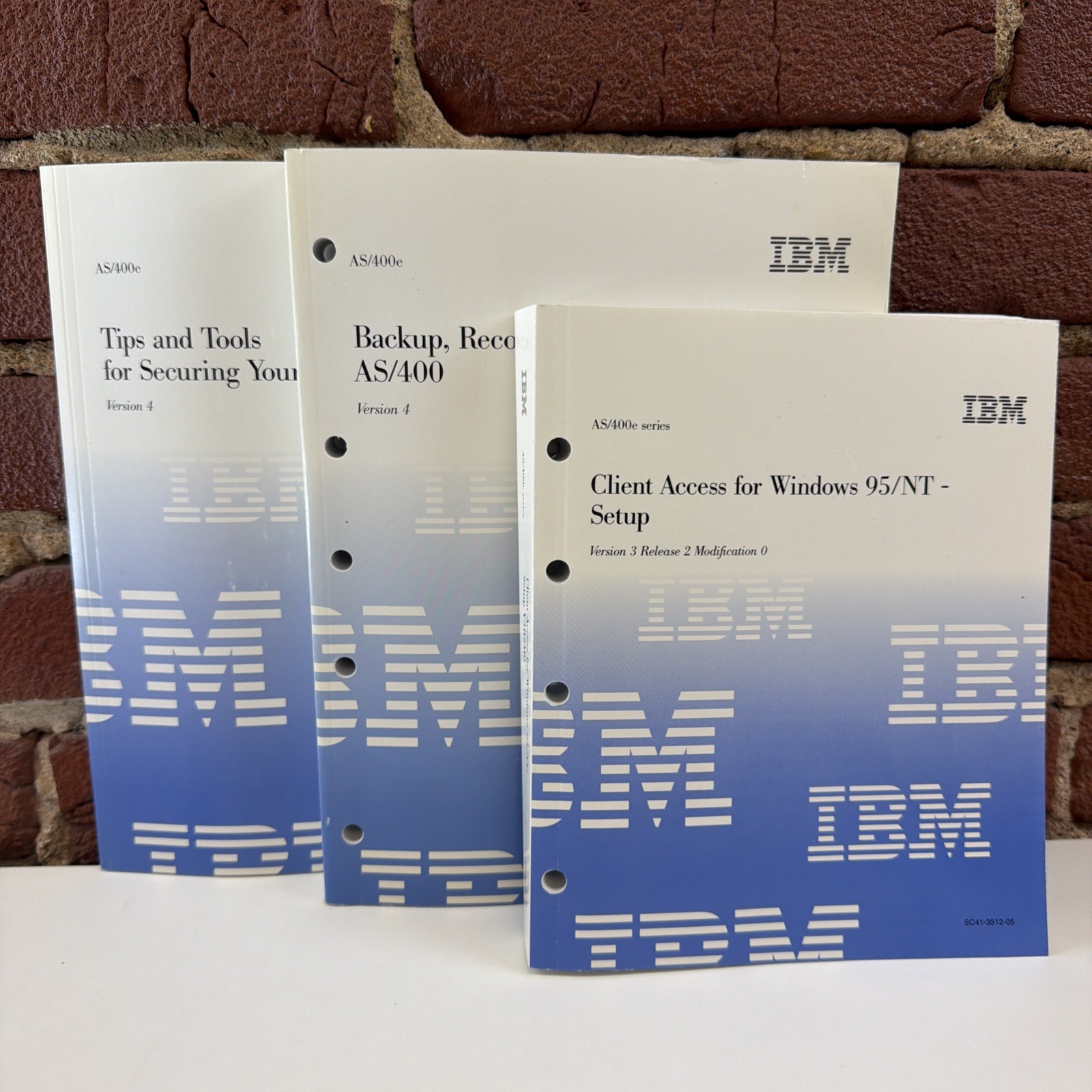 3 IBM AS/400e manual and Handbooks Version 4 Backup, Tip and Tools Windows 95