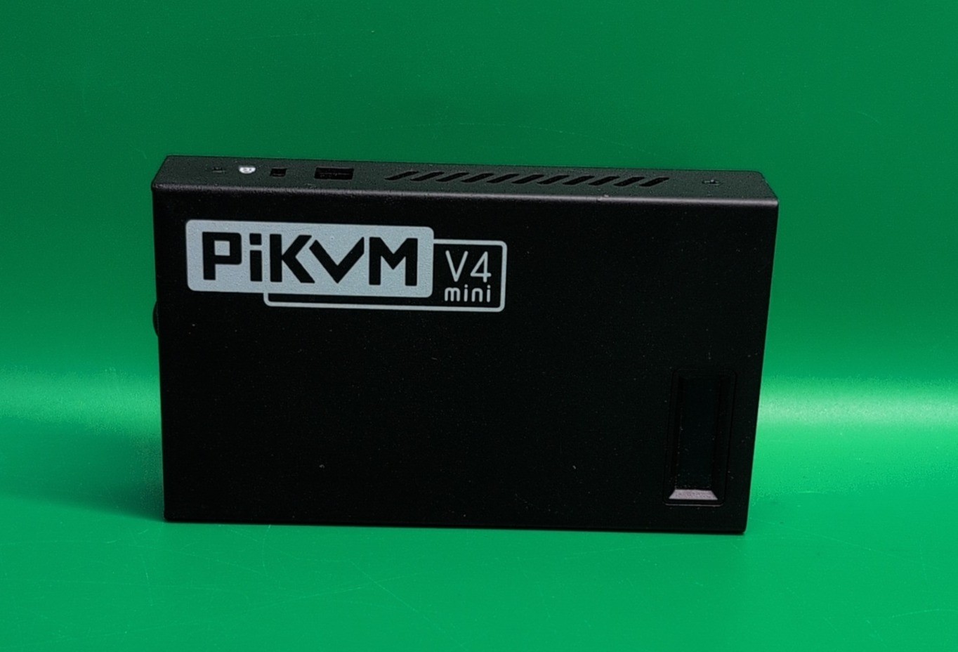 PiKVM V4 Mini KVM over IP Switch Box Powered 5V USB-C RJ-45 Black