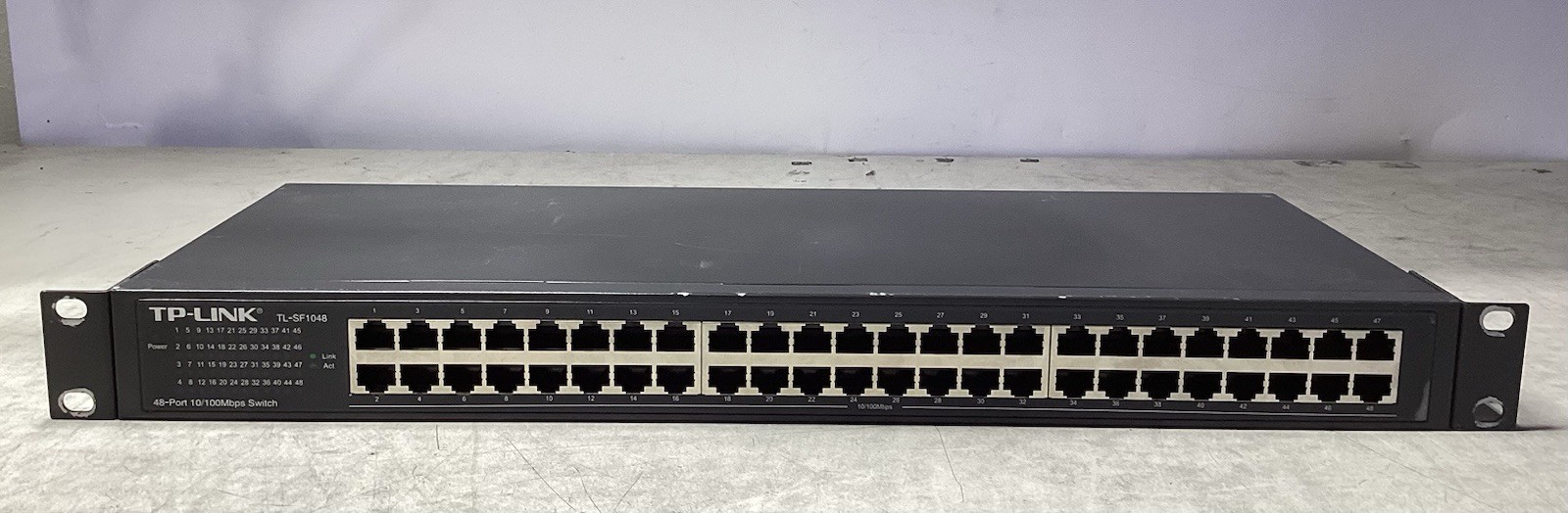 TP-LINK Technologies TL-SF1048 48-Ports Rack-Mountable Ethernet Switch 10/100