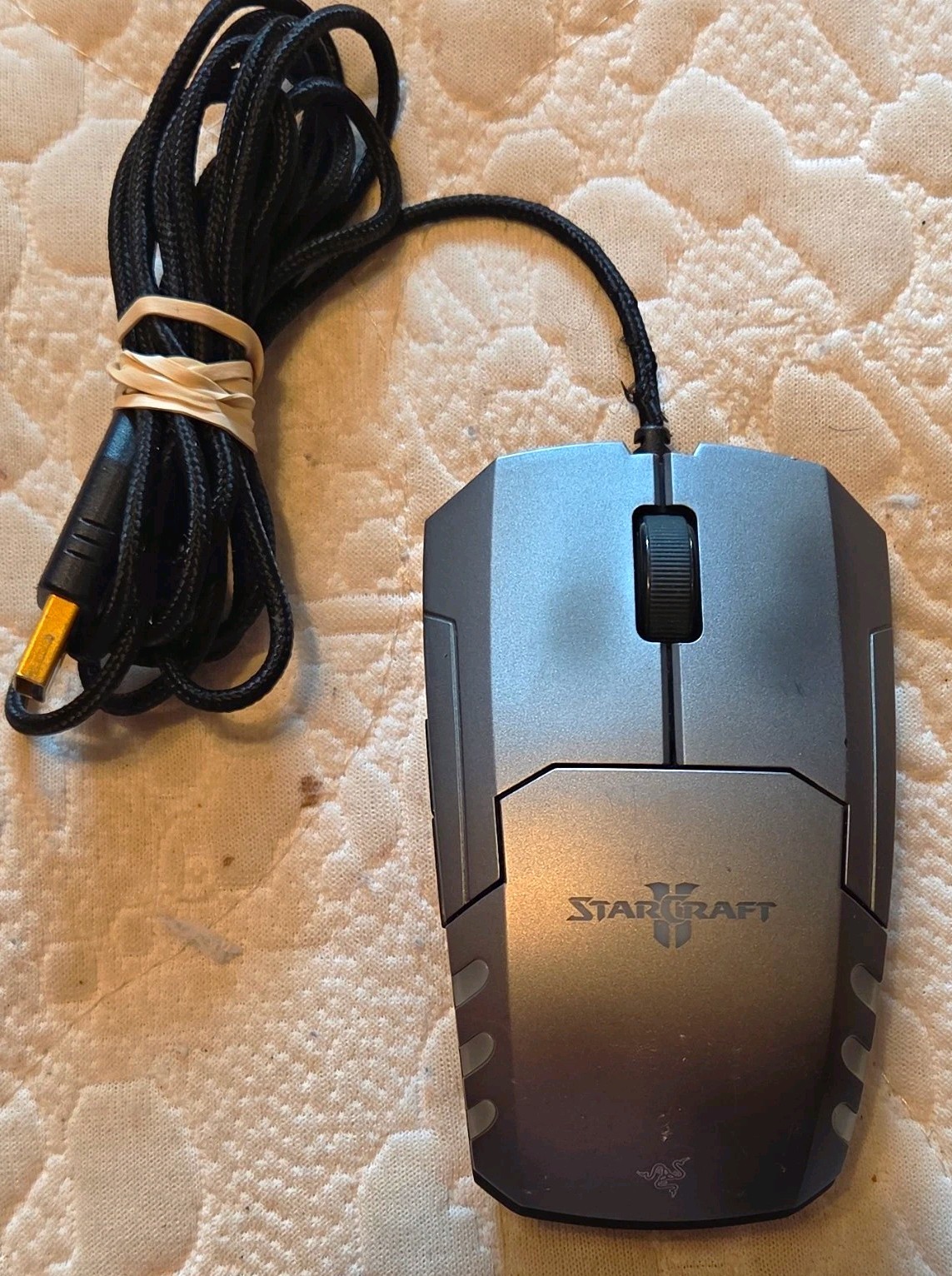 Razer Spectre StarCraft II Wired USB Optical Gaming Mouse Black/Silver RZ01-0043
