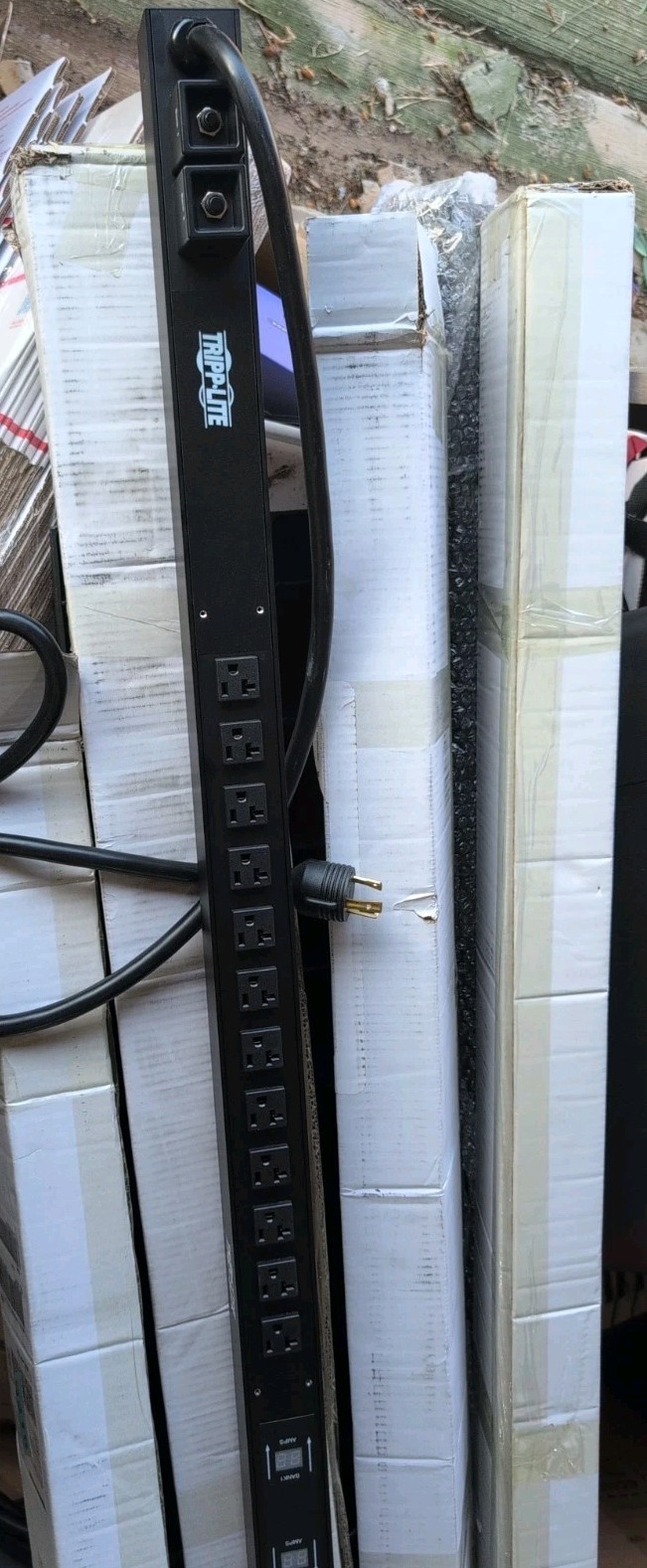 Tripp Lite PDUMV30 Rackmount PDU 30-Outlet 120V 24A NEMA 5-15R Black
