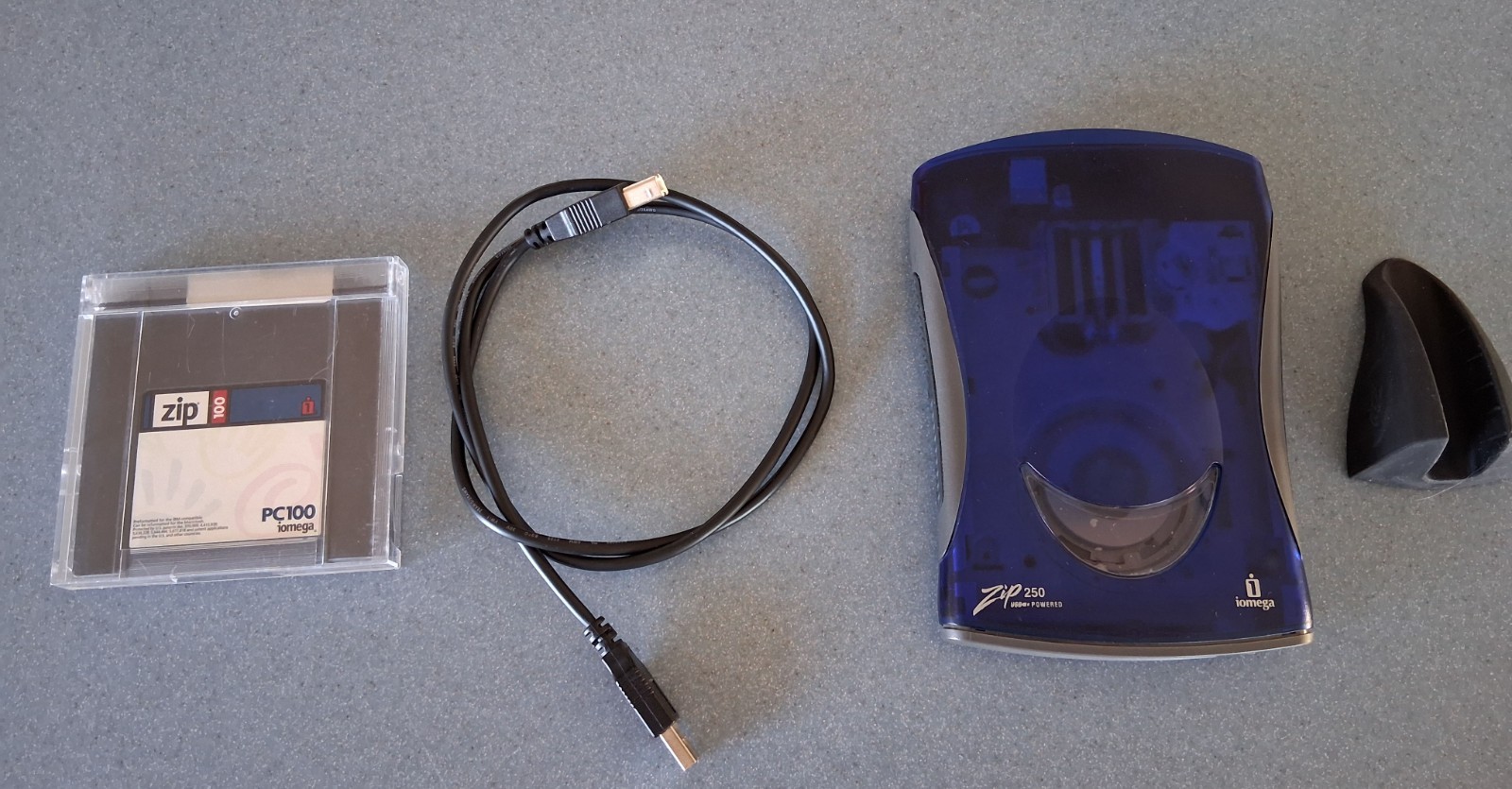 Iomega Zip 250MB USB External Disk Drive, USB Cable, stand, and 100MB disk