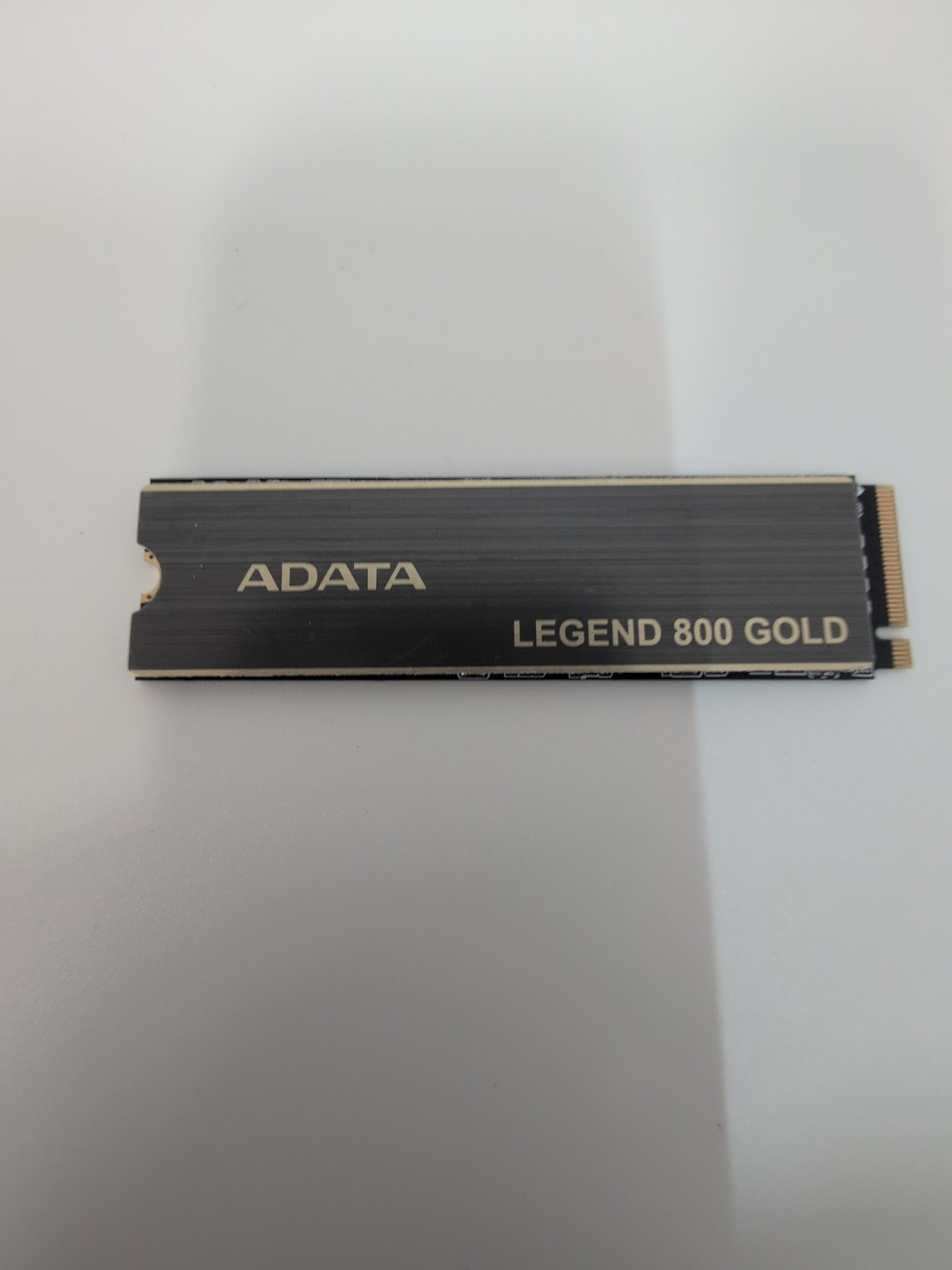 ADATA LEGEND 800 GOLD 1TB M.2 2280 NVMe PCIe Gen4 x4 SSD SLEG-800G-1000GBH-I58