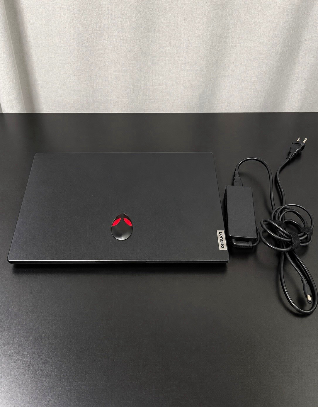 Lenovo V15 G3 15.6" Ryzen 5 5625U 16GB 250GB SSD Win 11 2 gb V Ram 