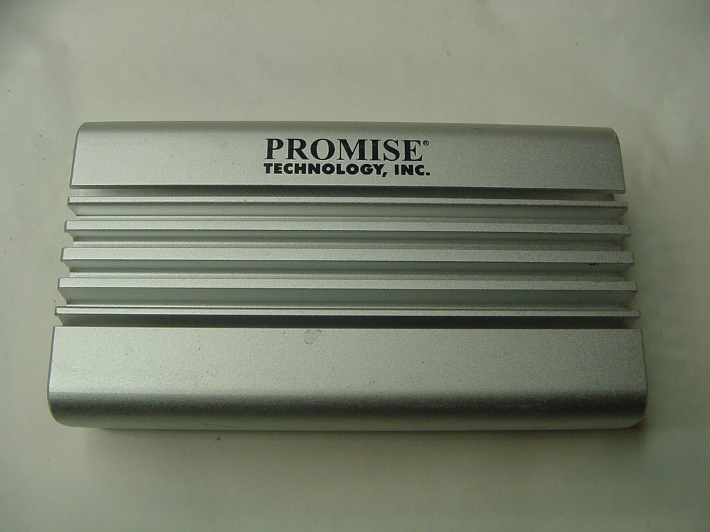 PROMISE TECHNOLOGY SANLINK F1002 FIBER TO THUNDERBOLDT ADAPTER - NO CORDS
