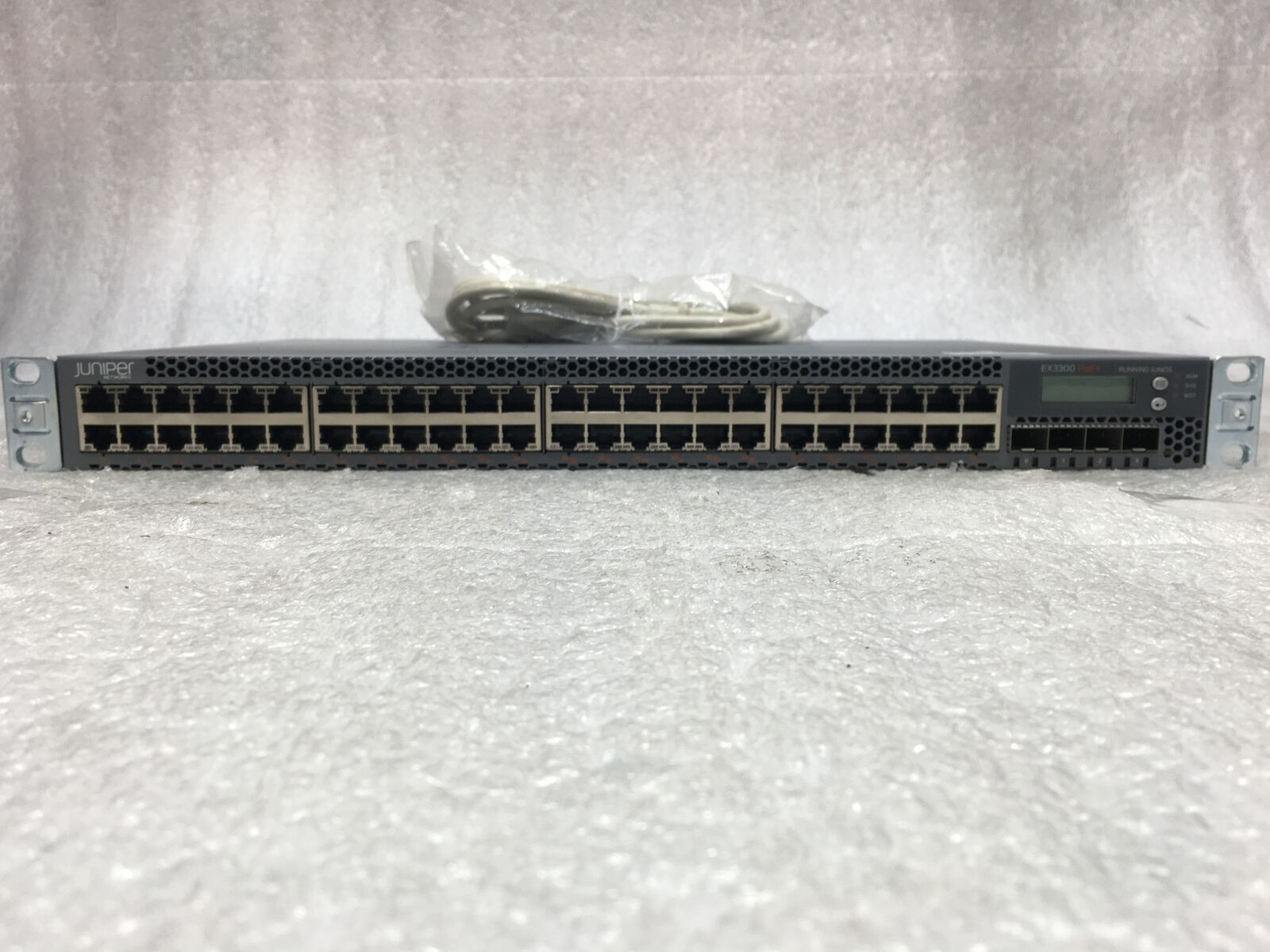 Juniper Networks EX3300 PoE+ 48-Port Ethernet Switch EX3300-48P - Factory Reset