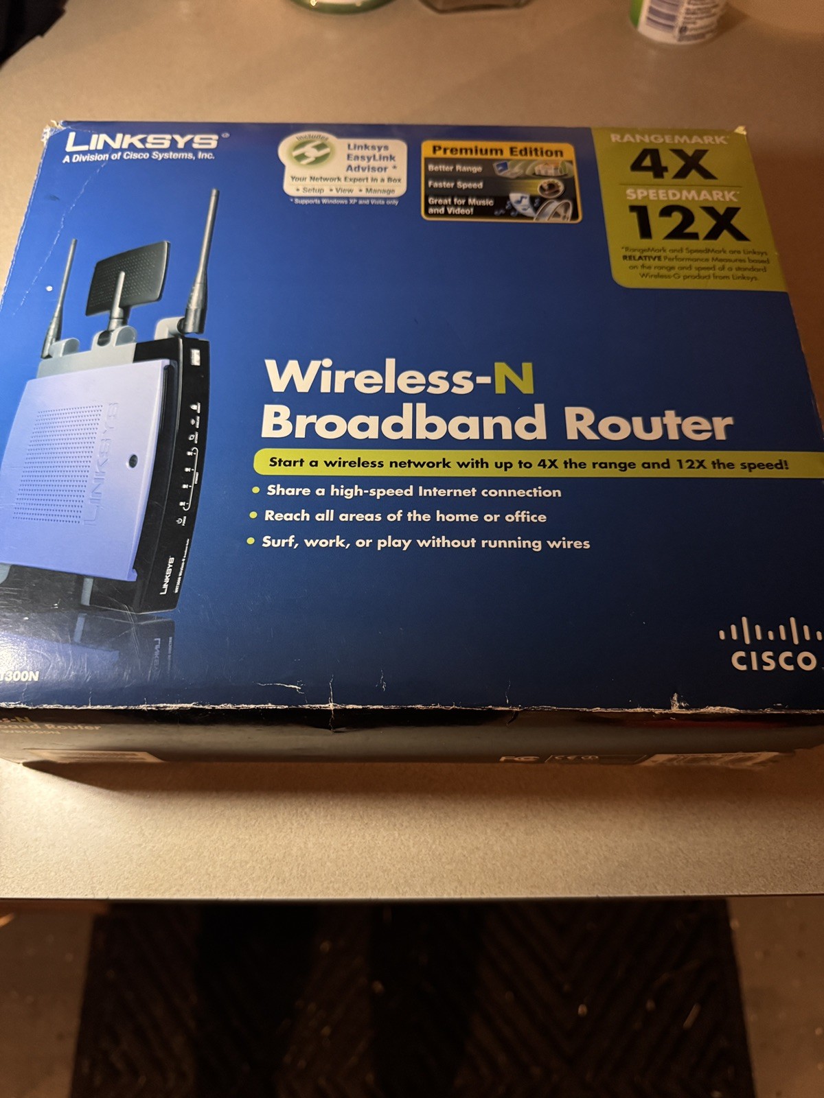 Linksys WRT300N Wireless-N 4-Port Broadband Router Excellent Condition 