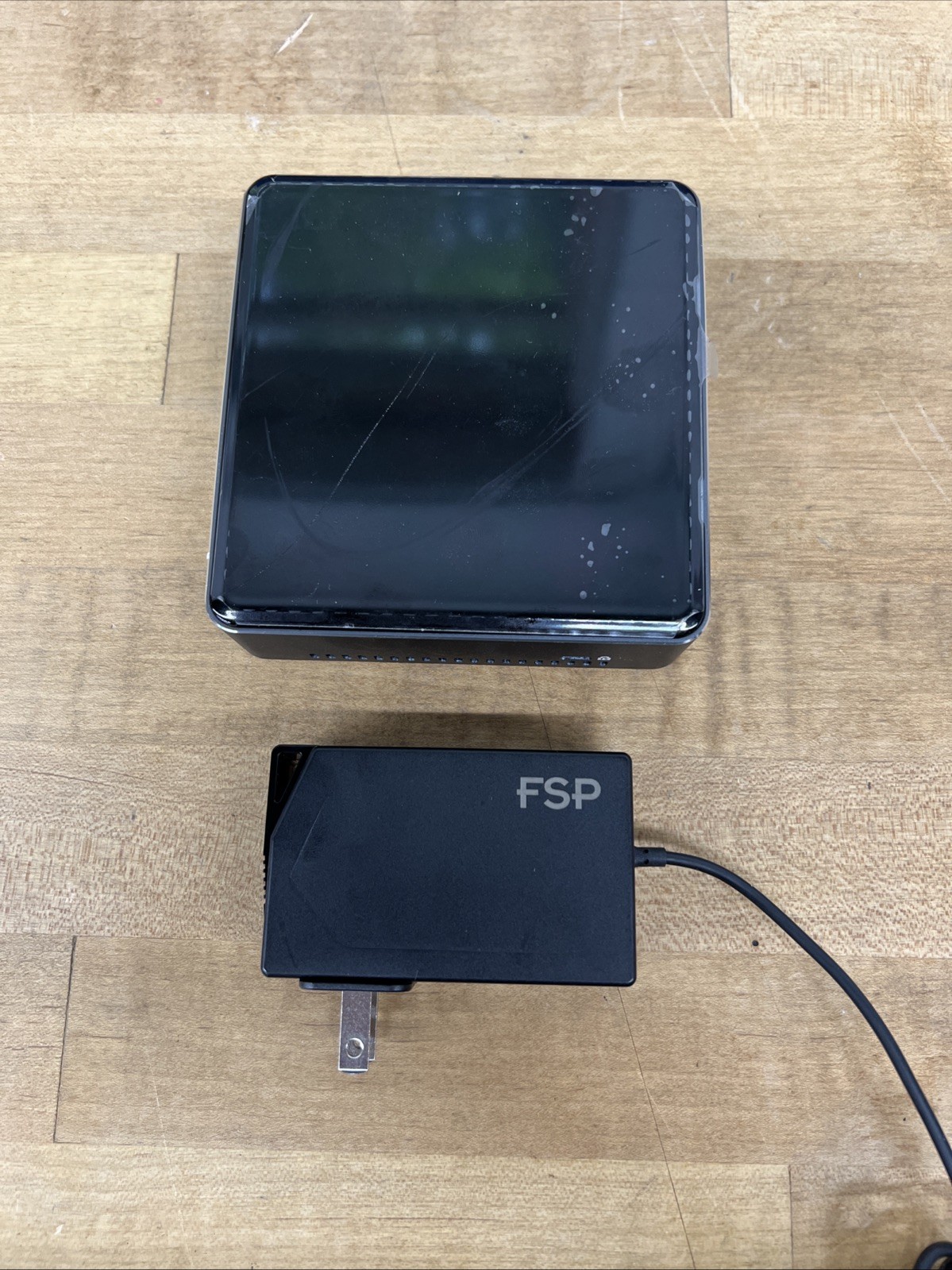 Intel NUC BOXNUC7i3BNK i3-7100U 2.4Ghz Mini PC - Black Win10