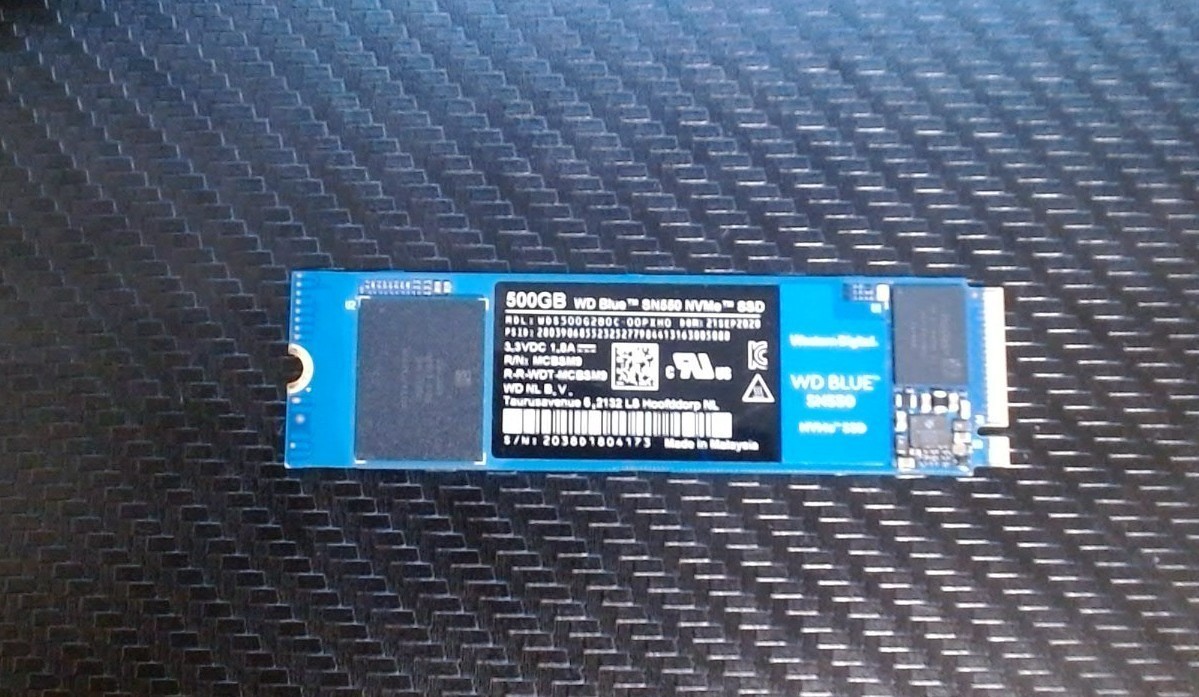 Western Digital 500GB WD Blue SN550 nvme SSD (PCIe 3.0 x4) *CANADA*