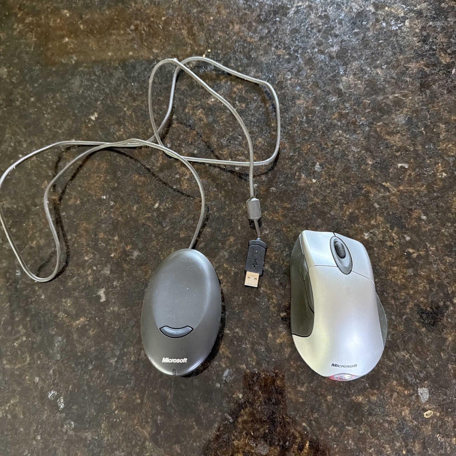 Microsoft Wireless IntelliMouse Explorer Optical Mouse And Receiver - Ships Free