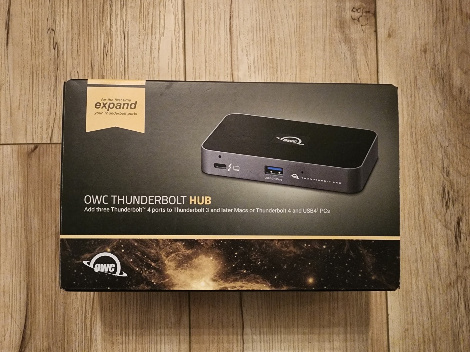OWC Thunderbolt 4 Hub with 4 USB-C and 1 USB-A ports
