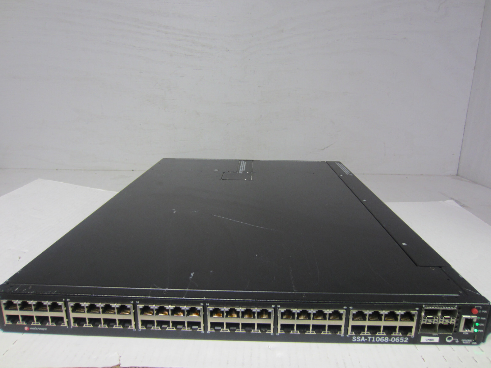 Enterasys/Extreme Networks Switch 48-Port PoE 10/100/1000Base (SSA-T1068-0652)