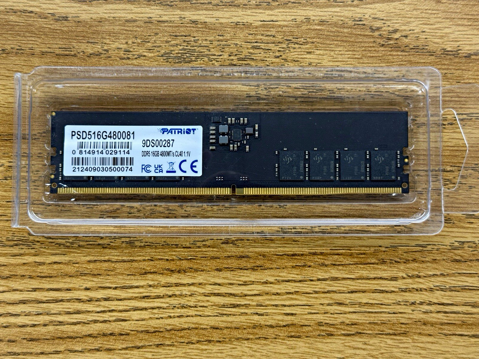Patriot Signature Line 16GB DDR5 4800 UDIMM DIMM Unbuffered PSD516G480081