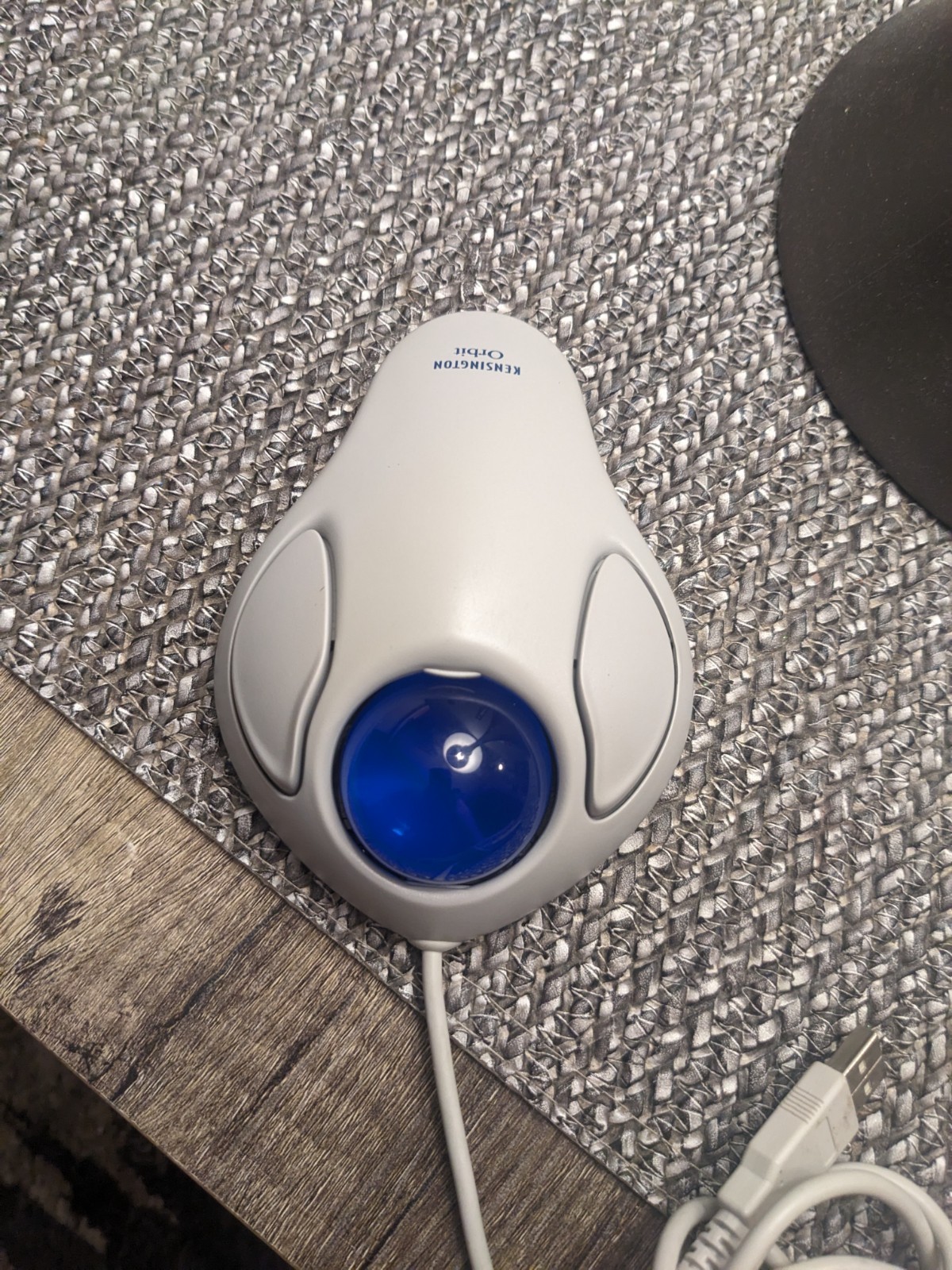 Vintage Kensington Orbit Trackball Mouse - Model 64221 - 9 Pin - Fast Shipping