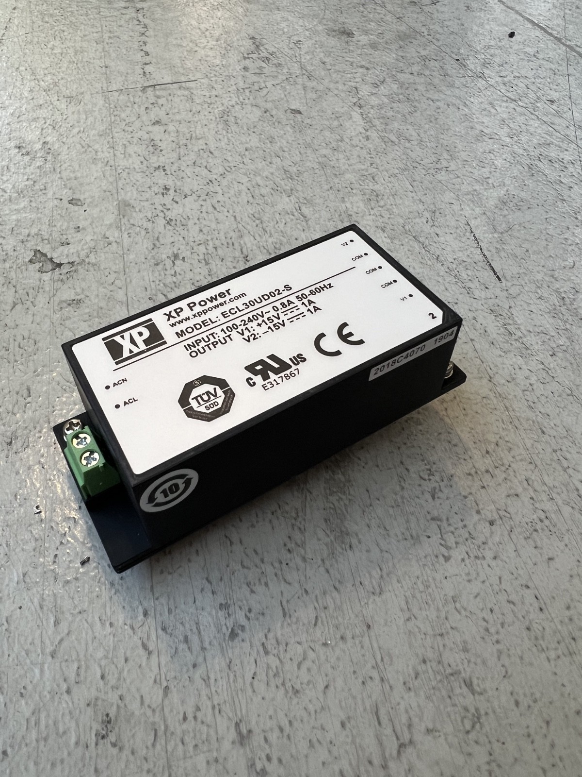 XP Power ECL15US03-S AC-DC +/- 15V, 1A Power Supply