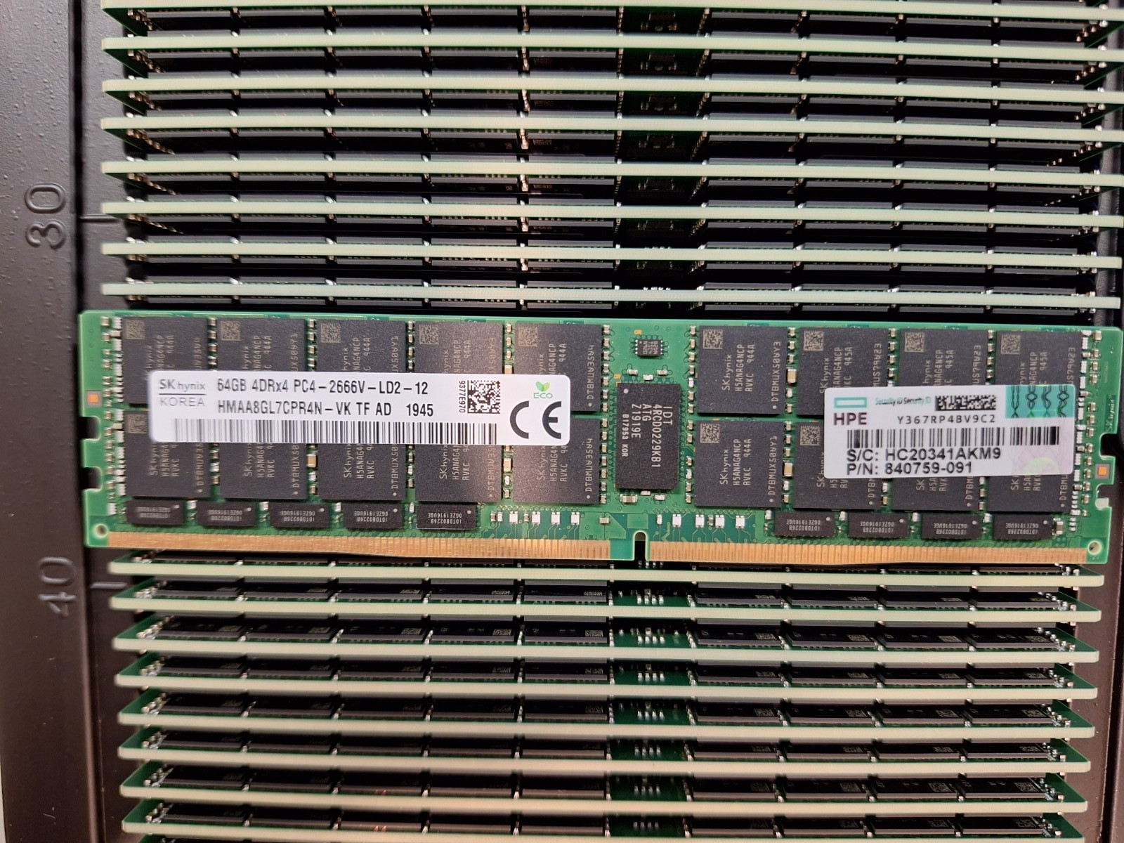 815101-B21 850882-001 840759-091 64GB 4Rx4 PC4-2666V HPE Genuine Smart Memory
