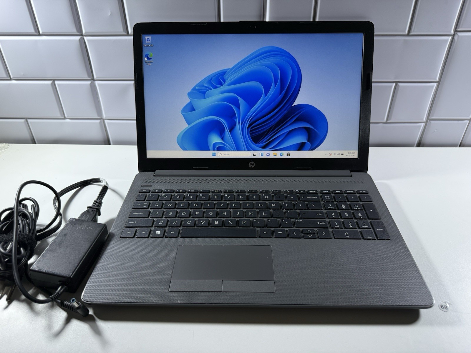 HP Notebook 255 G7 15.6" FHD Athlon Silver 3050U 2.3Ghz 8GB RAM 256GB SSD Gray