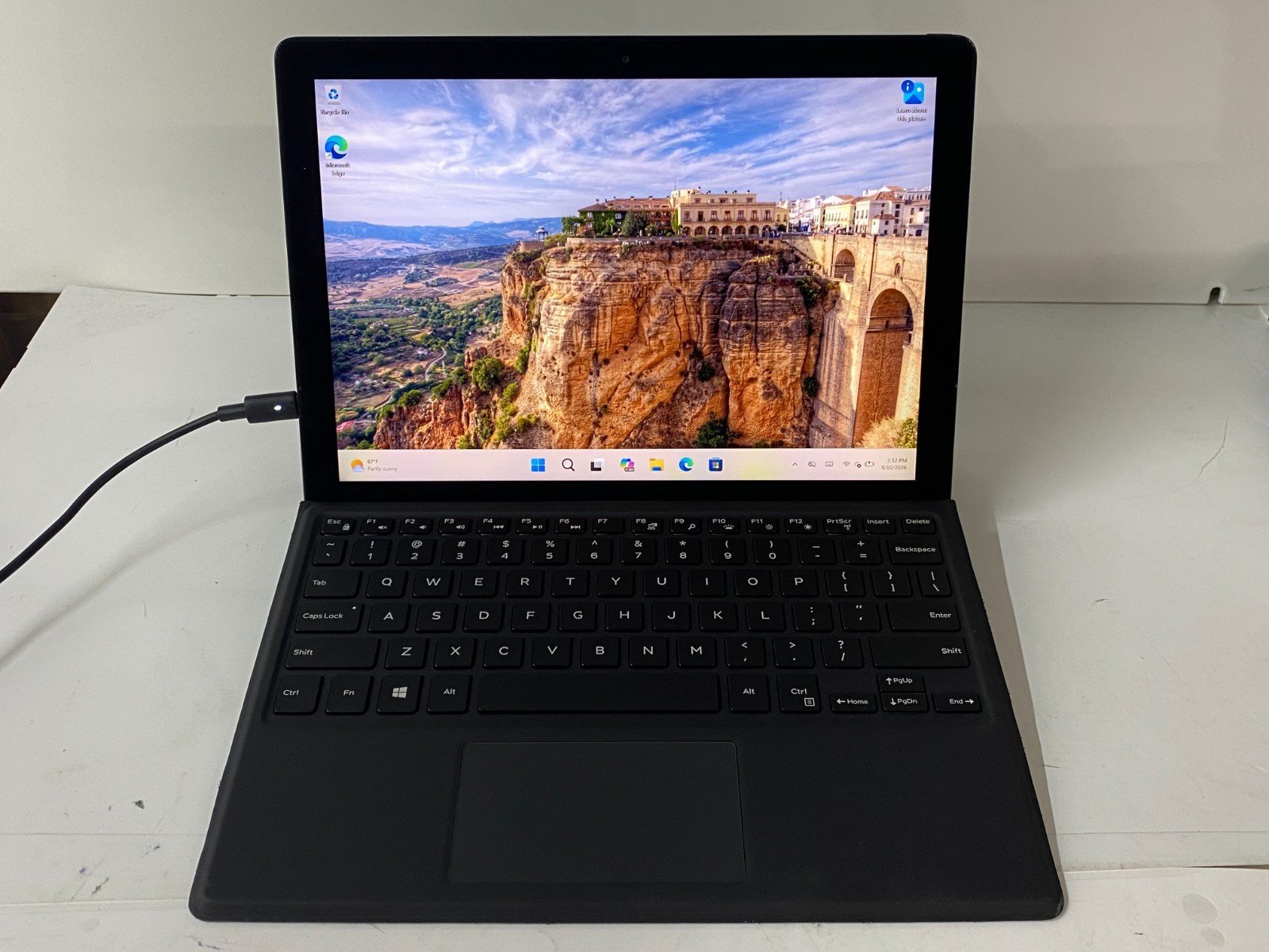 DELL LATITUDE 5285 i7-7600U@2.80GHz 16GB 512GB NVMe W11P TOUCH *READ