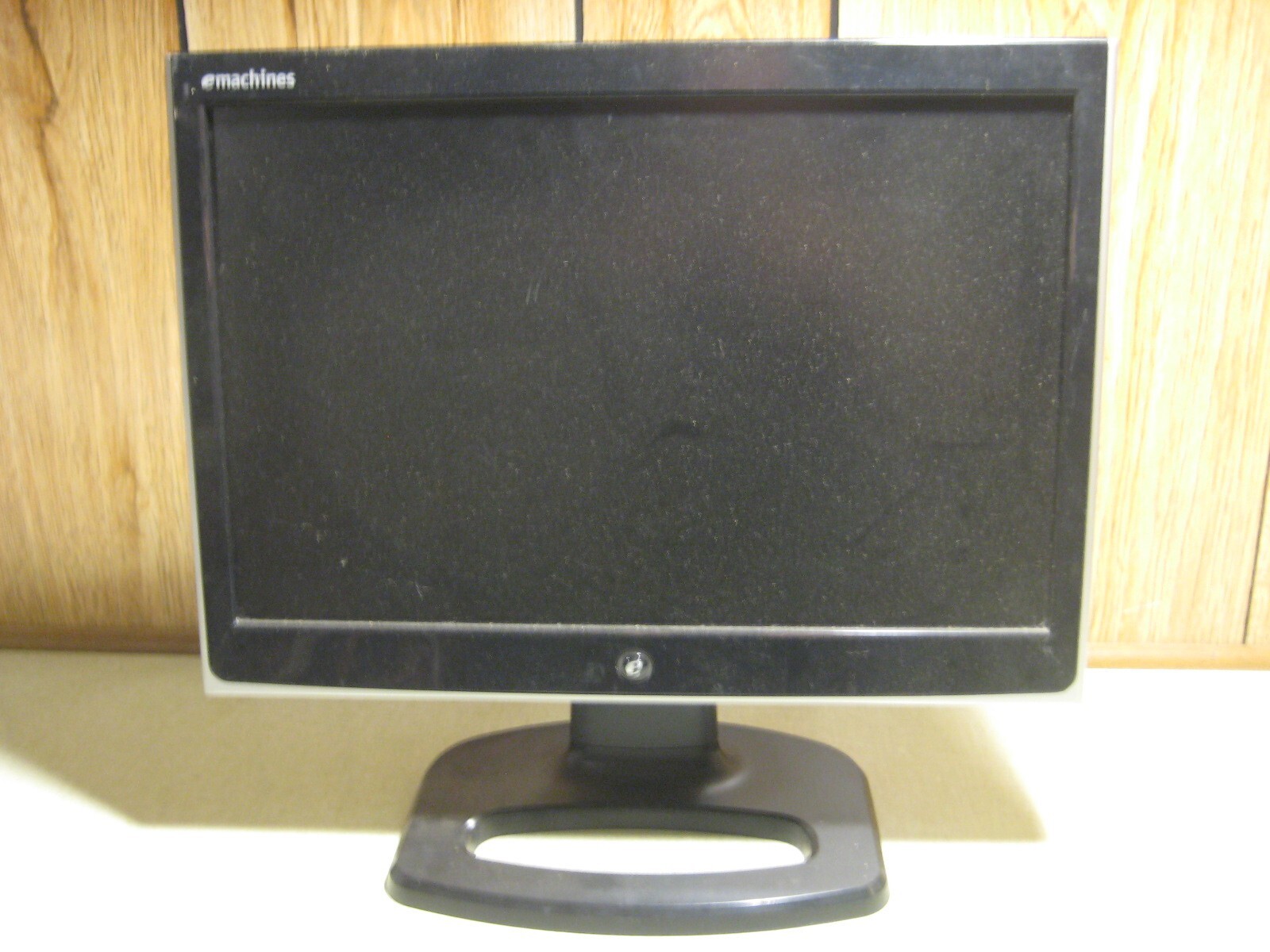 eMachines E17T6W 17" LCD Monitor