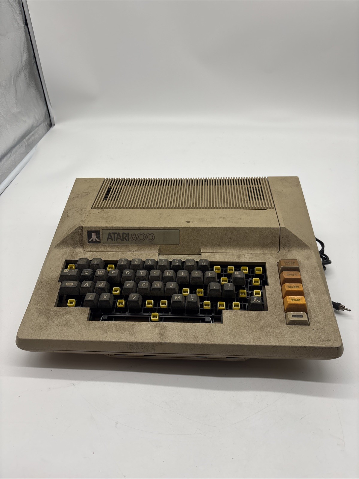 Atari 800 8-bit Computer System FOR PARTS OR REPAIR