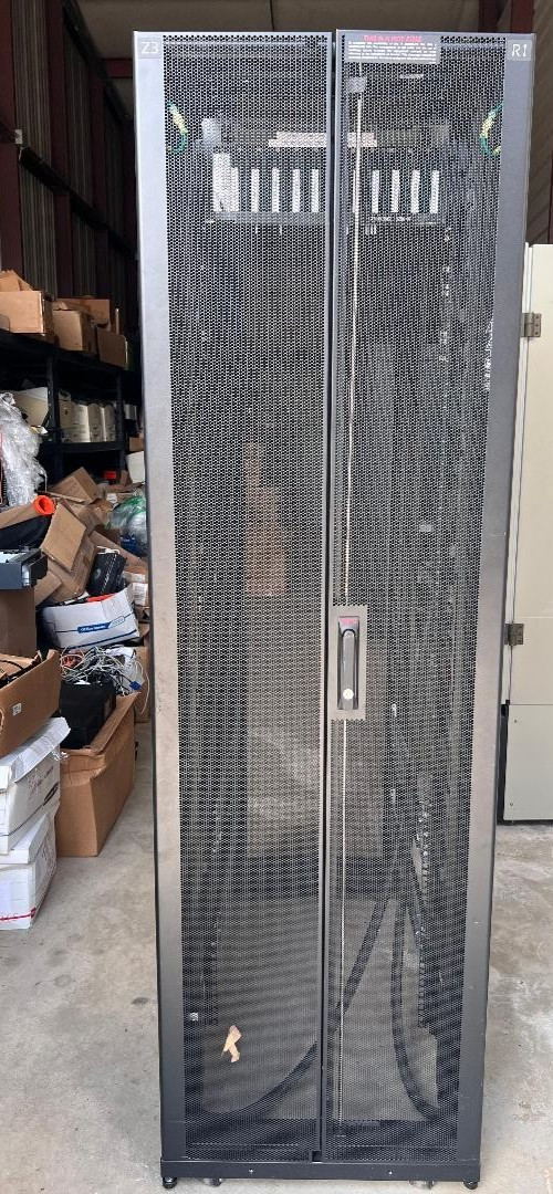 APC AR3300 NETSHELTER SX CABINET 42U 600MM X 1200MM SERVER DATA RACK E242296  #2