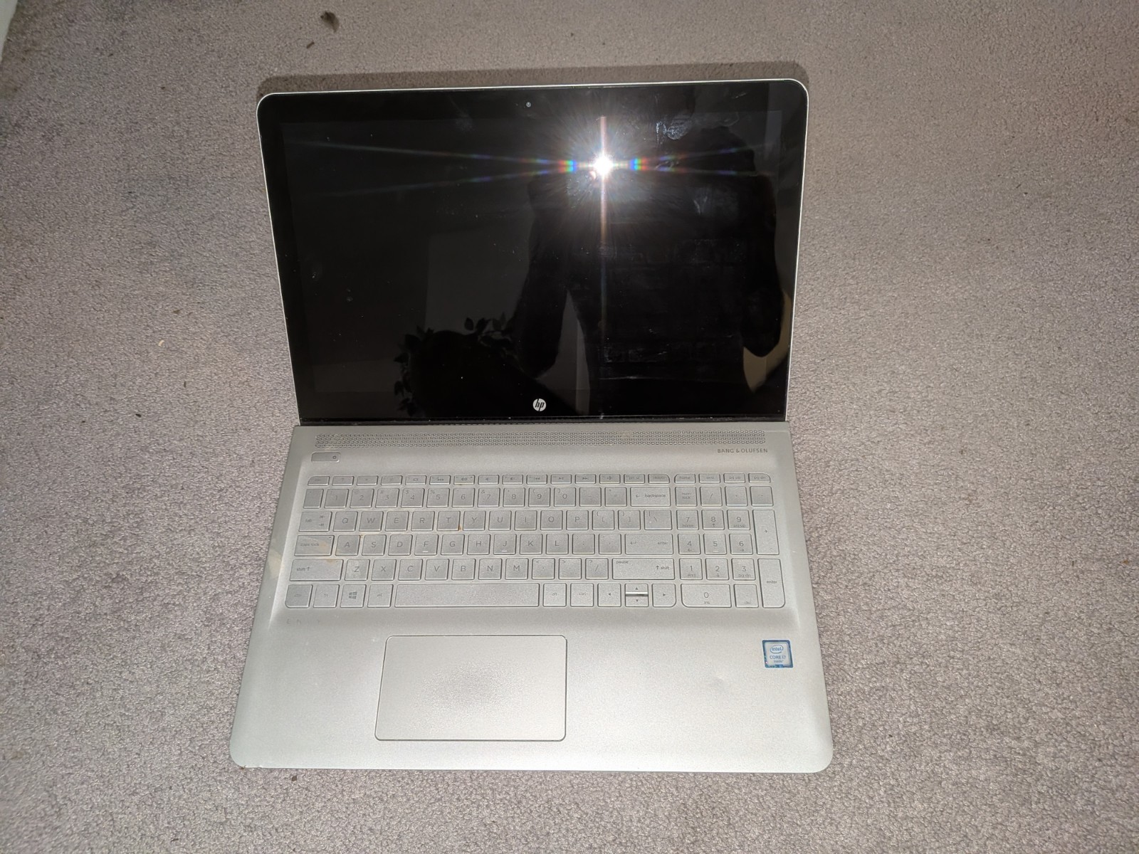 HP Envy Notebook 15t-as000 cto LAPTOP  1TB  8GB Ram w/charger