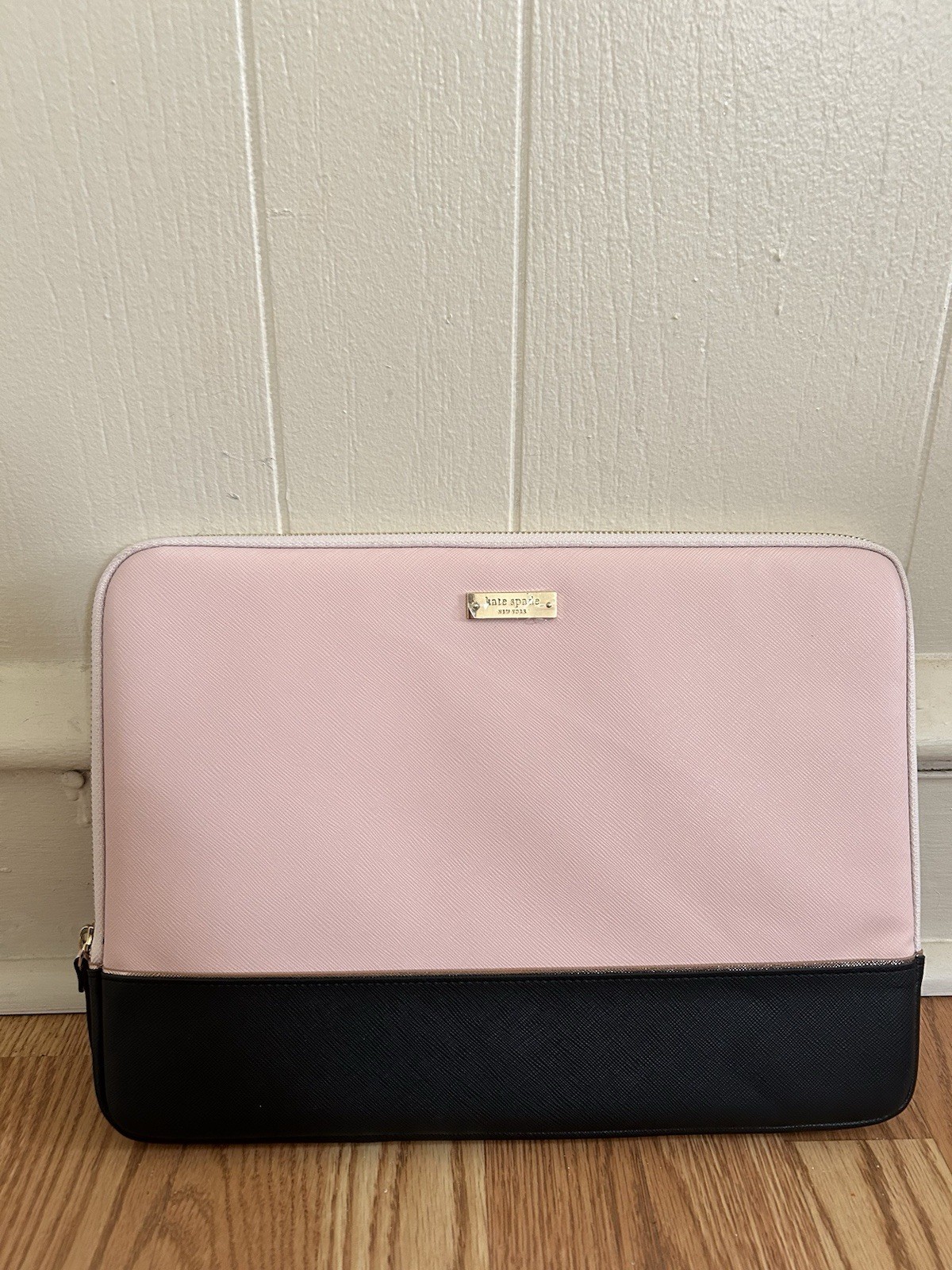 Kate Spade Saffino Leather Laptop/Tablet Sleeve Black & Pink NWOT