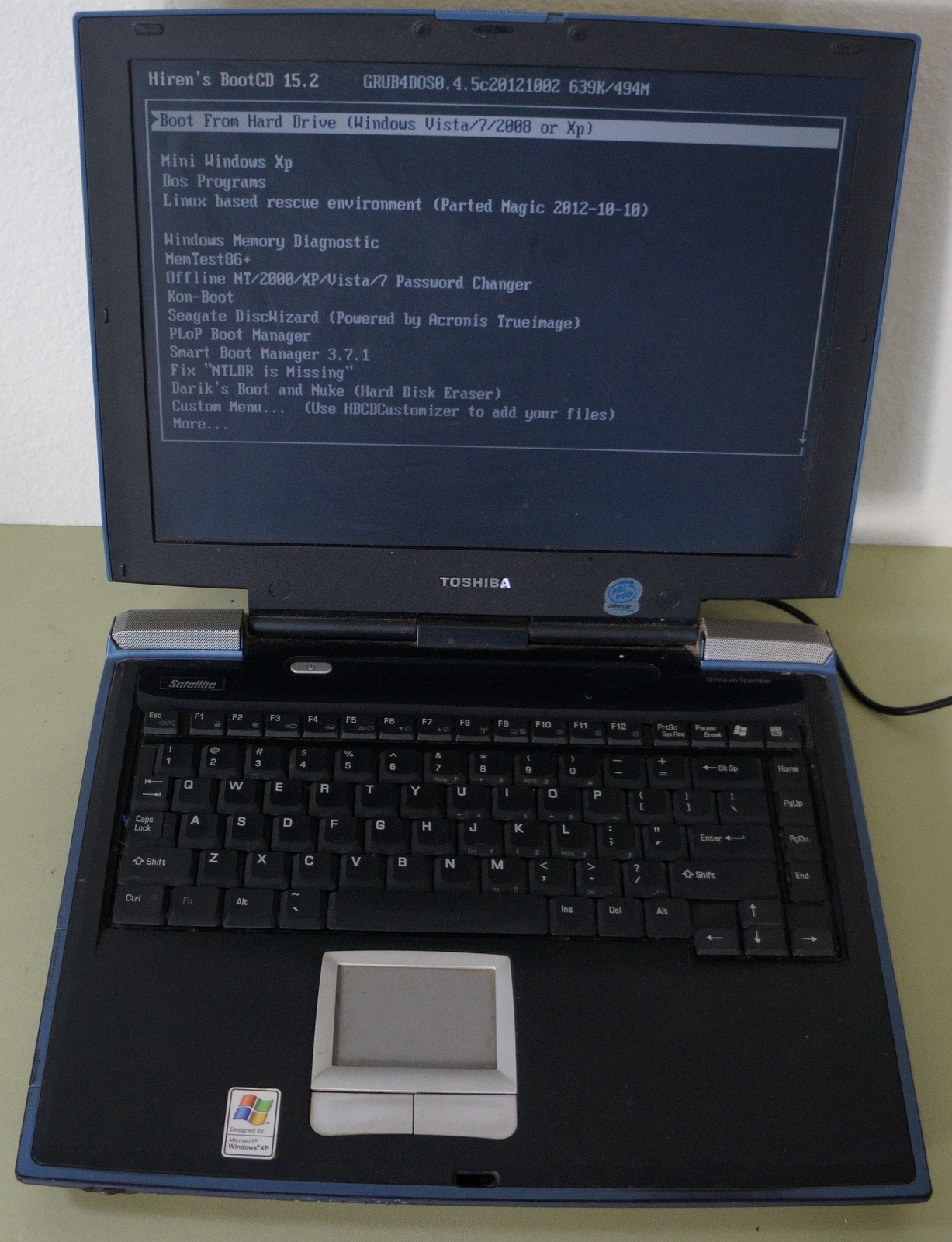 Toshiba Satellite A15-S1292 , Intel Celeron i852GM 2.40GHz , 494MB DDR RAM