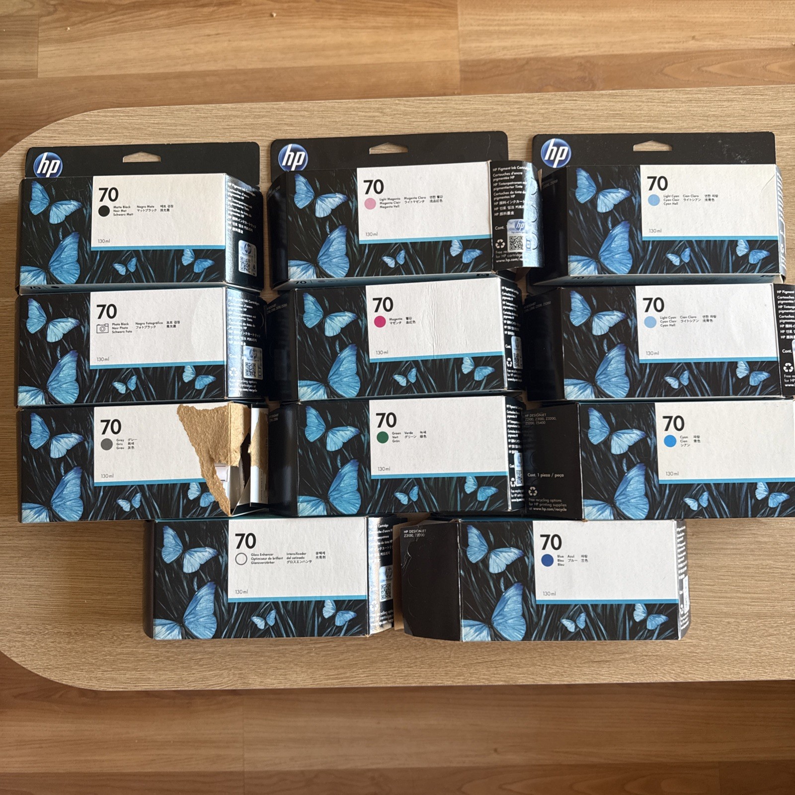 HP 70 Genuine Ink Cartridge Lot of 11 Old Stock OEM Mixed Colors - SEALED