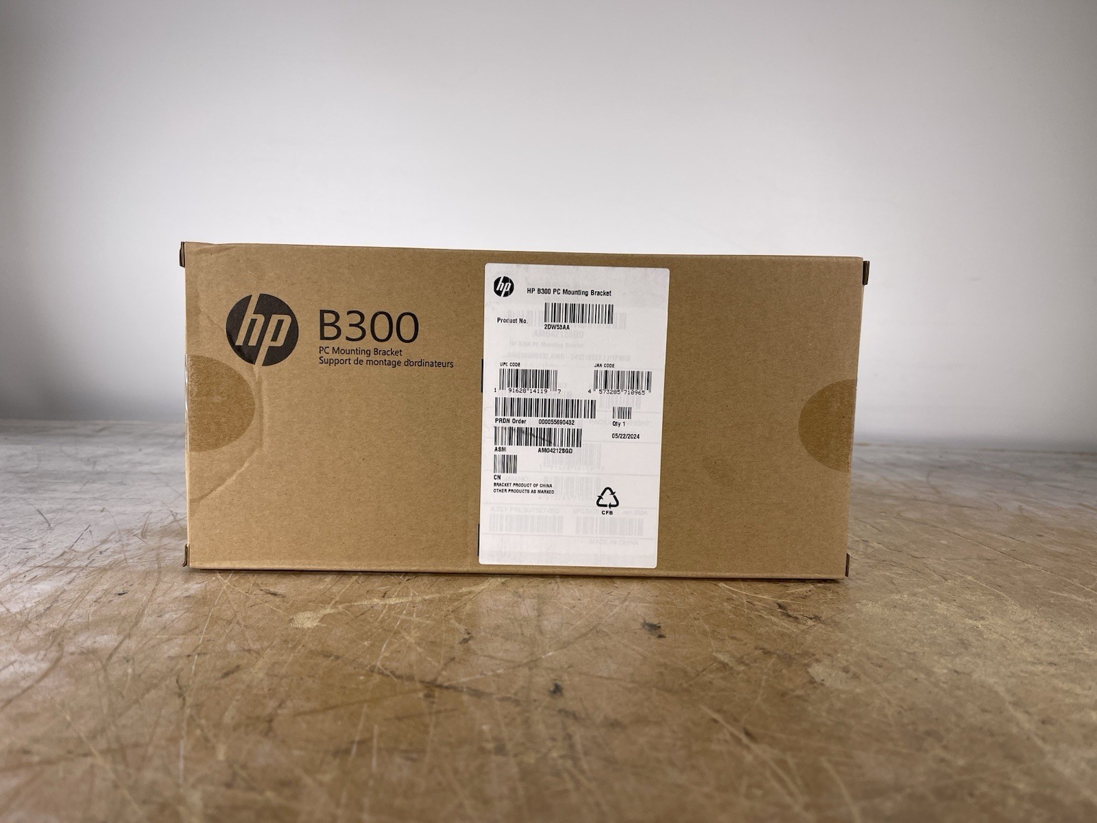 (LOT OF 44) HP B300 PC MOUNTING BRACKET - (NEW-SEALED BOX)