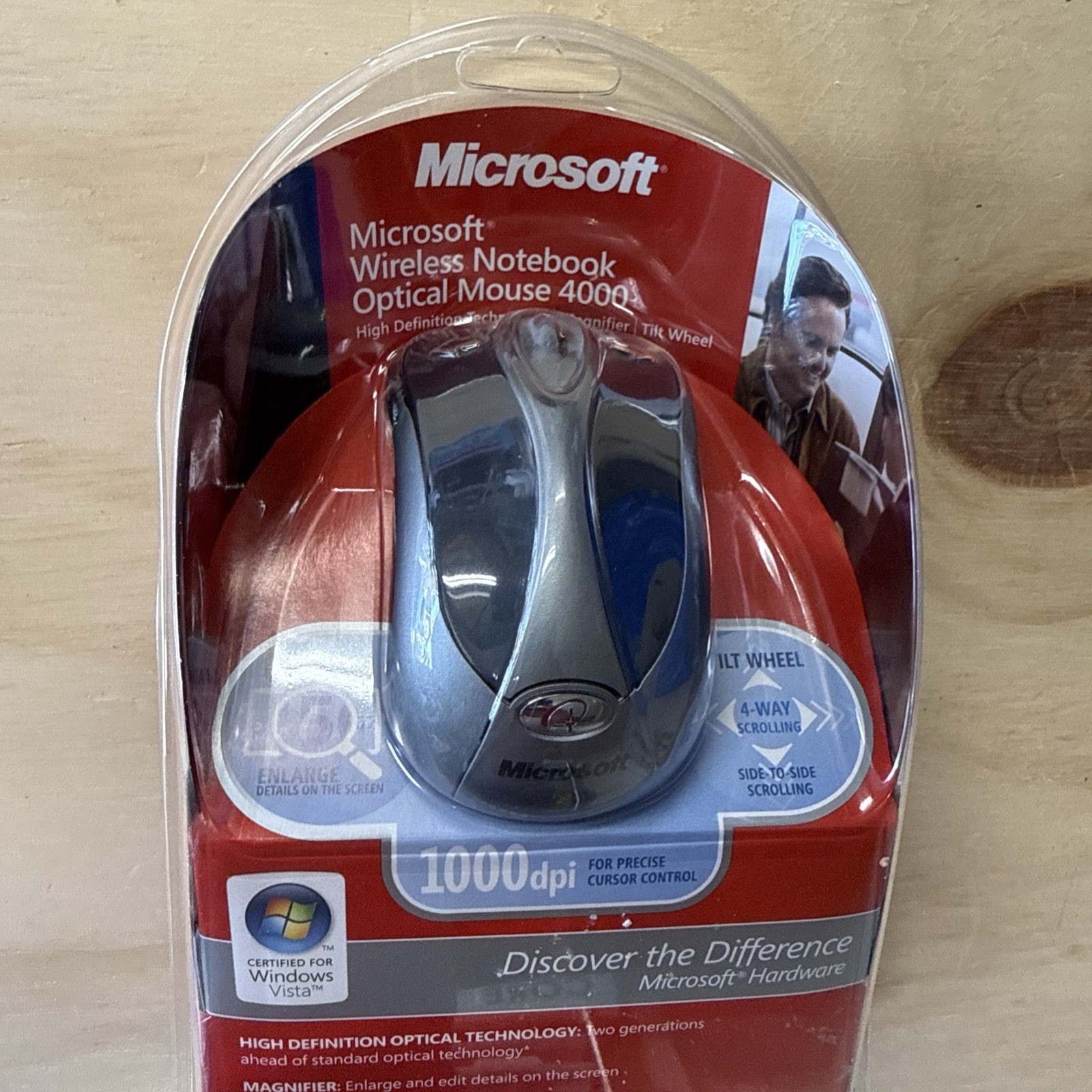 Microsoft Wireless Notebook Optical Mouse 4000 High Definition Optical Tech *New