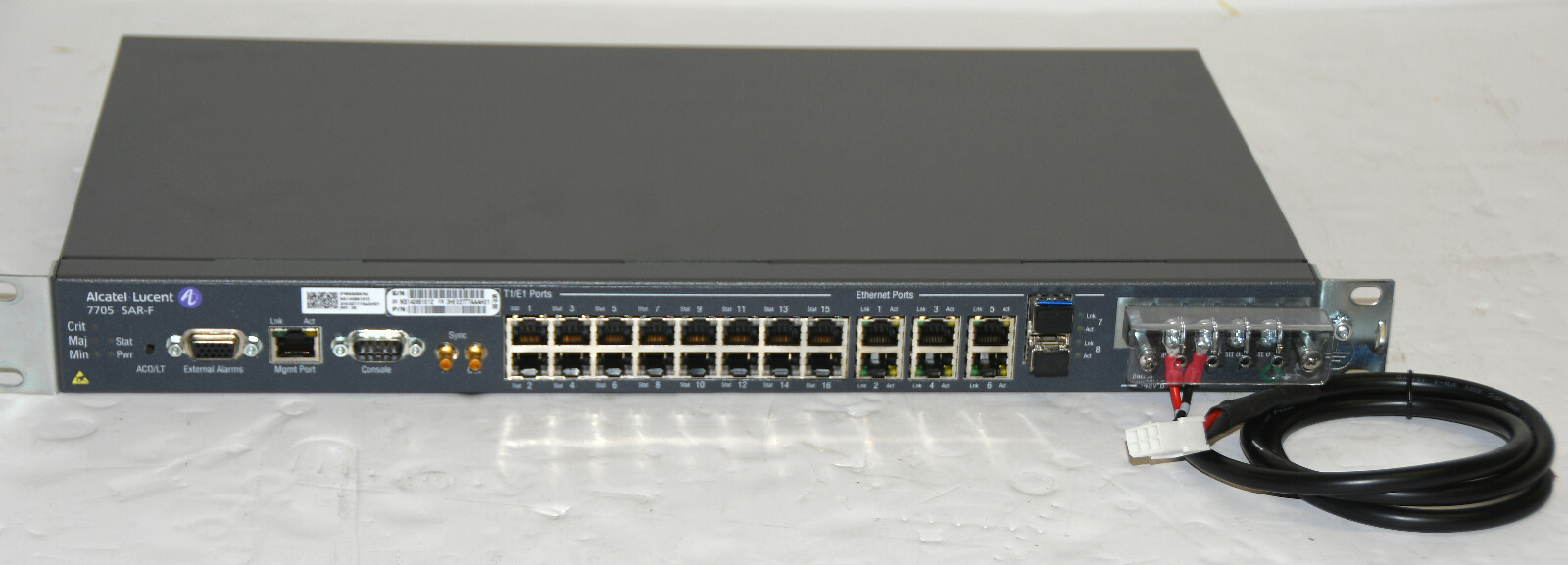 Alcatel Lucent 7705 SAR-F 3HE02777AAAH01 Service Aggregation Router.