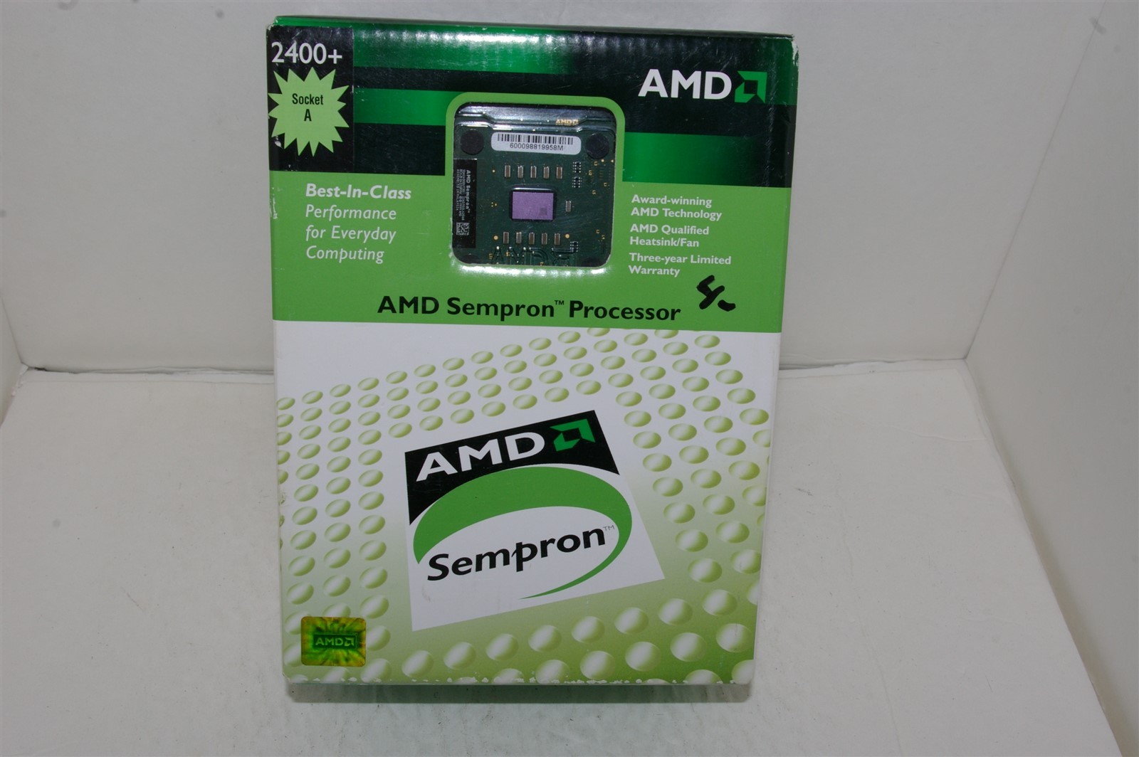 AMD Sempron 2400+ Socket A 256KB Cache CPU Processor w/heatsink Fan NEW