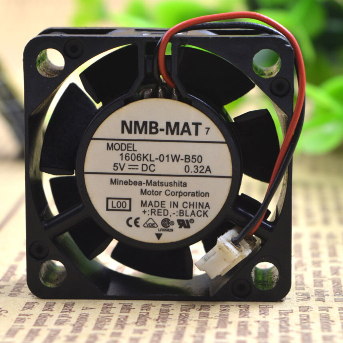 NMB 1606KL-01W-B50 4015 4CM 5V 0.32A Chassis Industrial Cooling Fan Micro